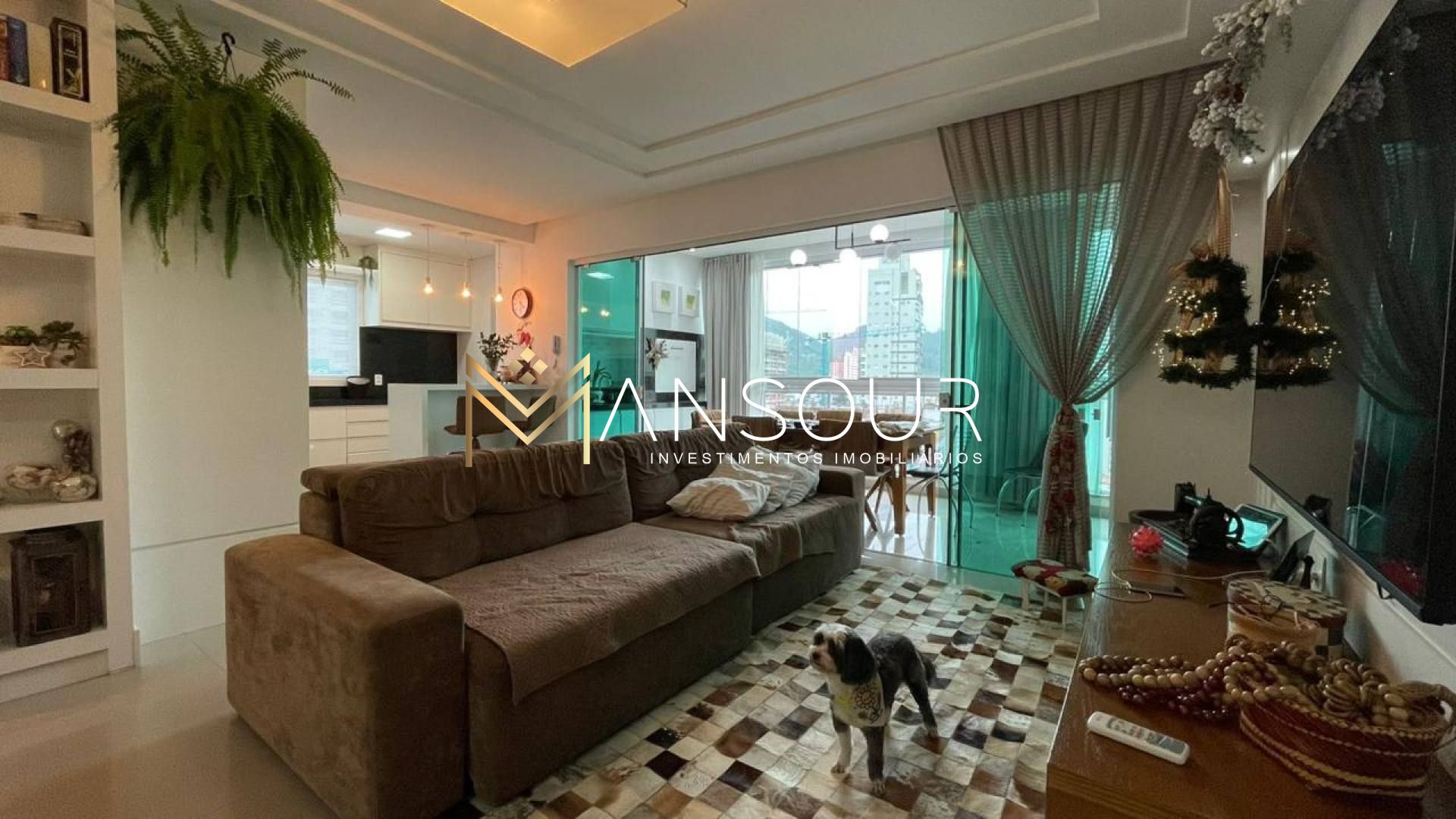 Apartamento Para Vender com 03 quartos 03 suítes no bairro Meia Praia em Itapema