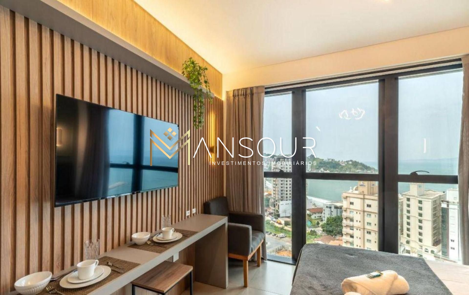 Apartamento Para Vender com 02 quartos 02 suítes no bairro Centro em Itapema