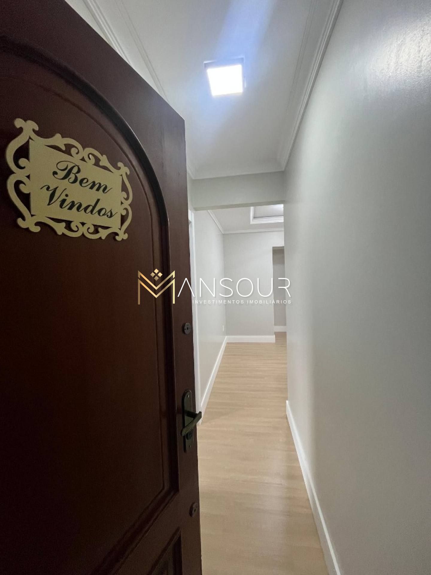 Apartamento Para Vender com 03 quartos 01 suítes no bairro Meia Praia em Itapema