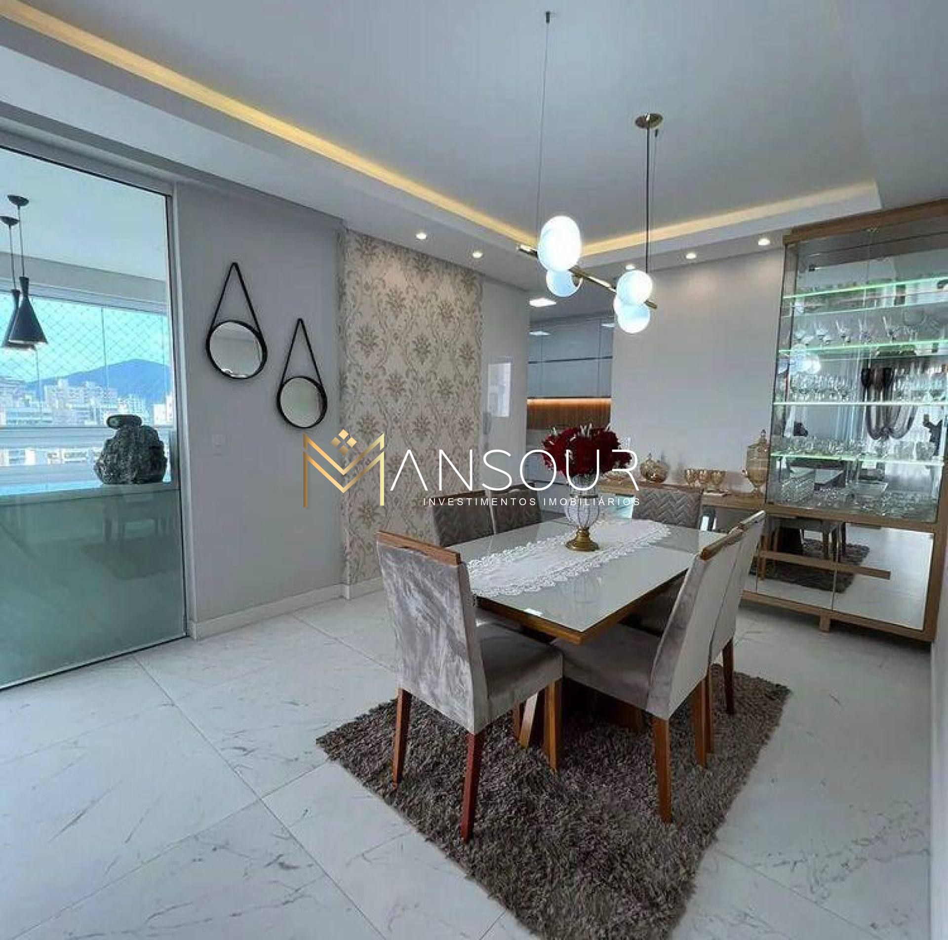 Apartamento Para Vender com 04 quartos 04 suítes no bairro Meia Praia em Itapema