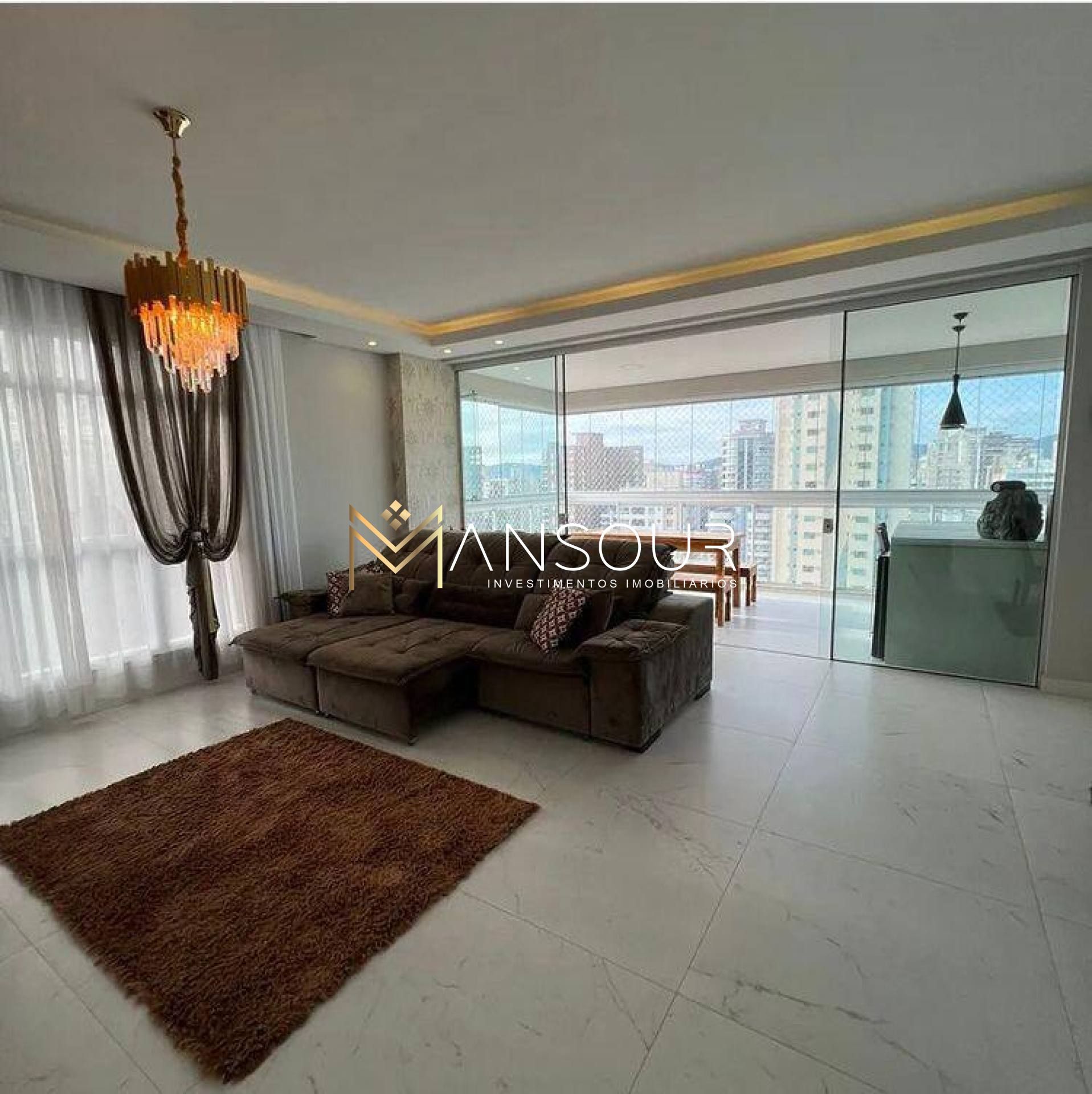 Apartamento Para Vender com 04 quartos 04 suítes no bairro Meia Praia em Itapema