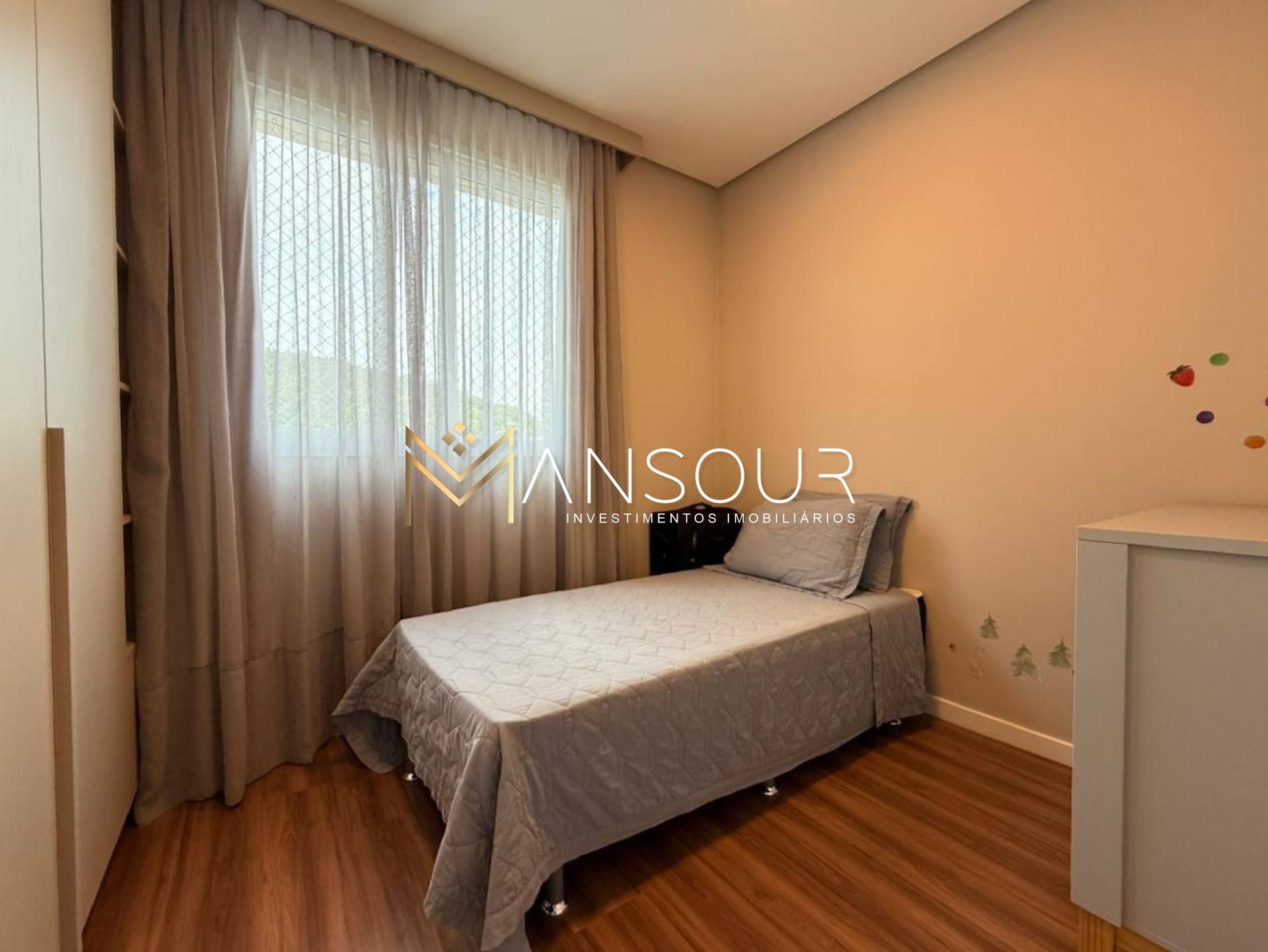 Apartamento Para Vender com 03 quartos 01 suítes no bairro Tabuleiro em Itapema