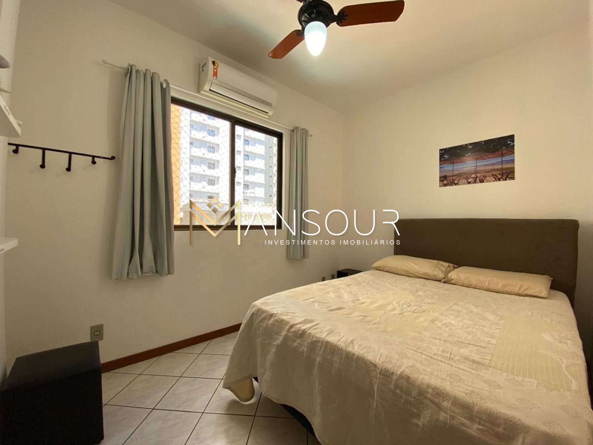 Apartamento Para Vender com 03 quartos 01 suítes no bairro Meia Praia em Itapema