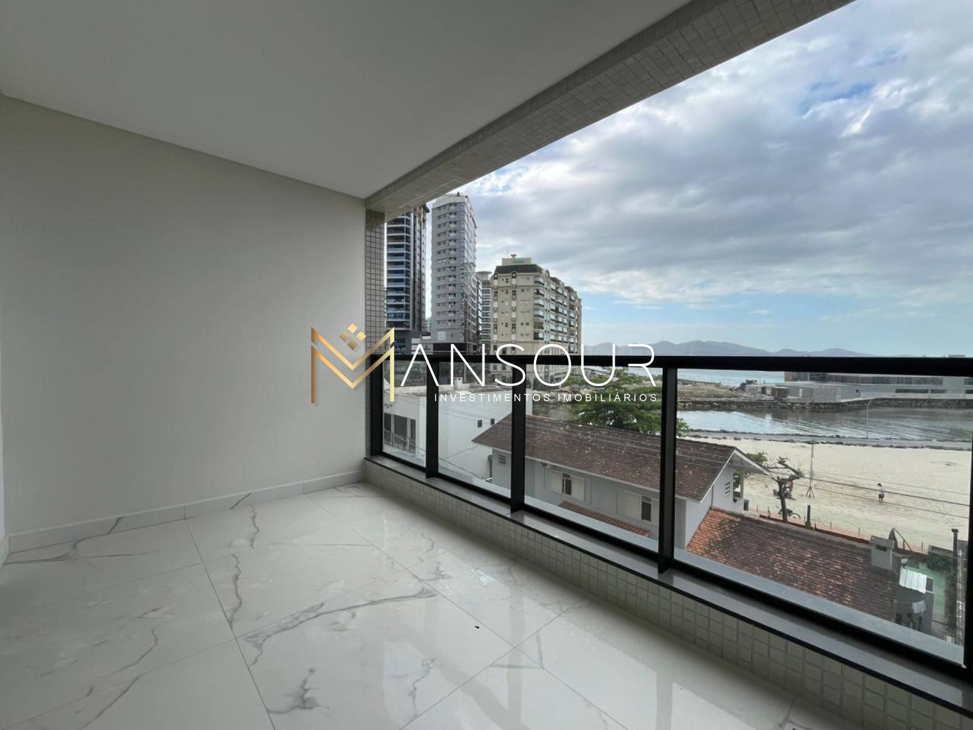 Apartamento Para Vender com 02 quartos 02 suítes no bairro Balneário Perequê em Porto Belo