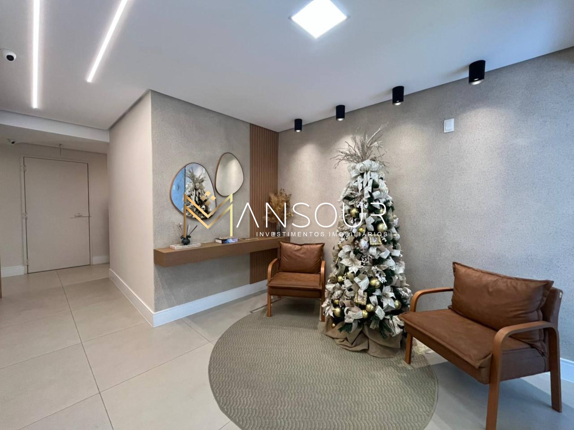 Apartamento Para Vender com 04 quartos 02 suítes no bairro Meia Praia em Itapema