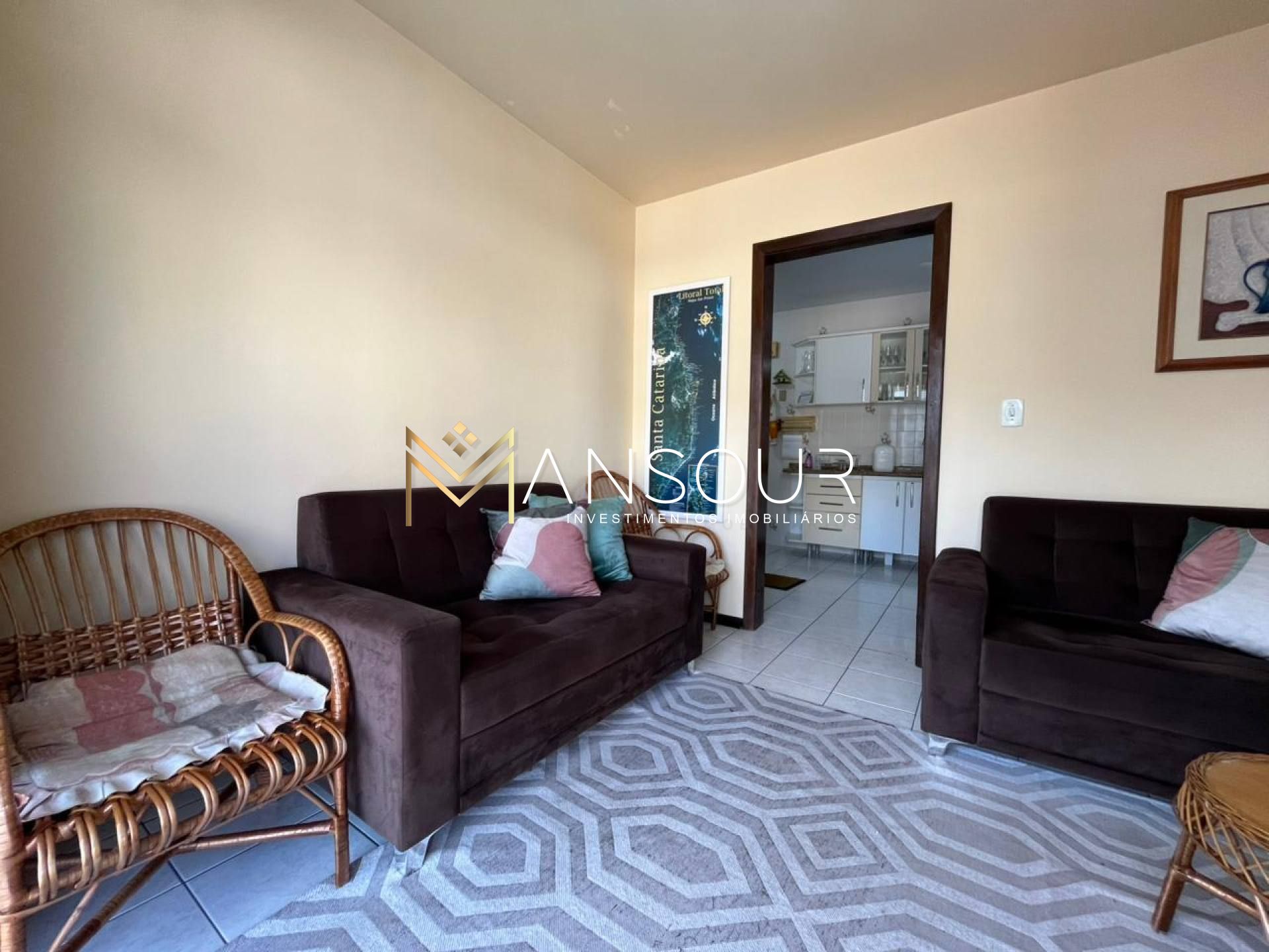 Apartamento Para Vender com 03 quartos 01 suítes no bairro Meia Praia em Itapema