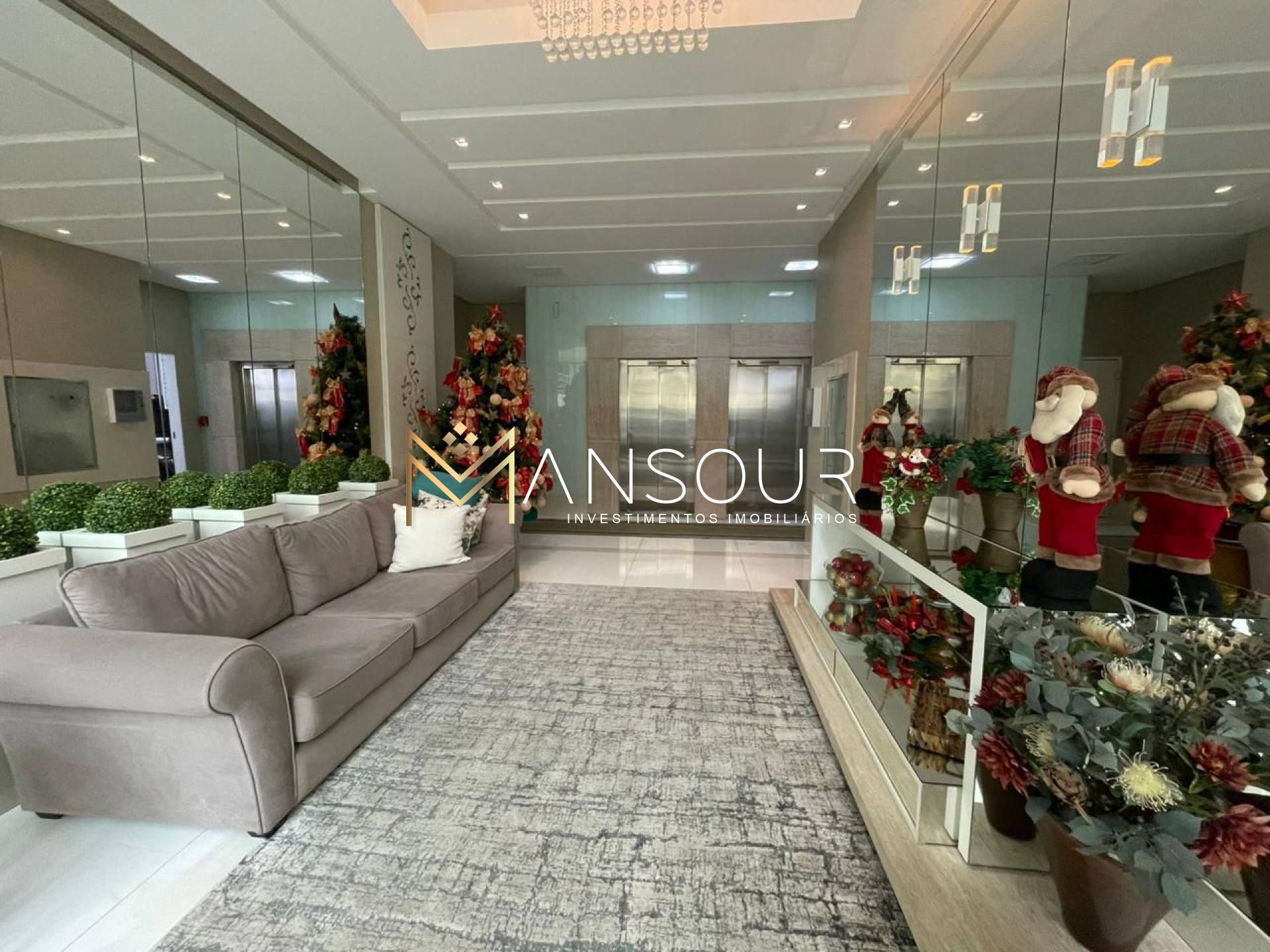 Apartamento Para Vender com 03 quartos 03 suítes no bairro Meia Praia em Itapema