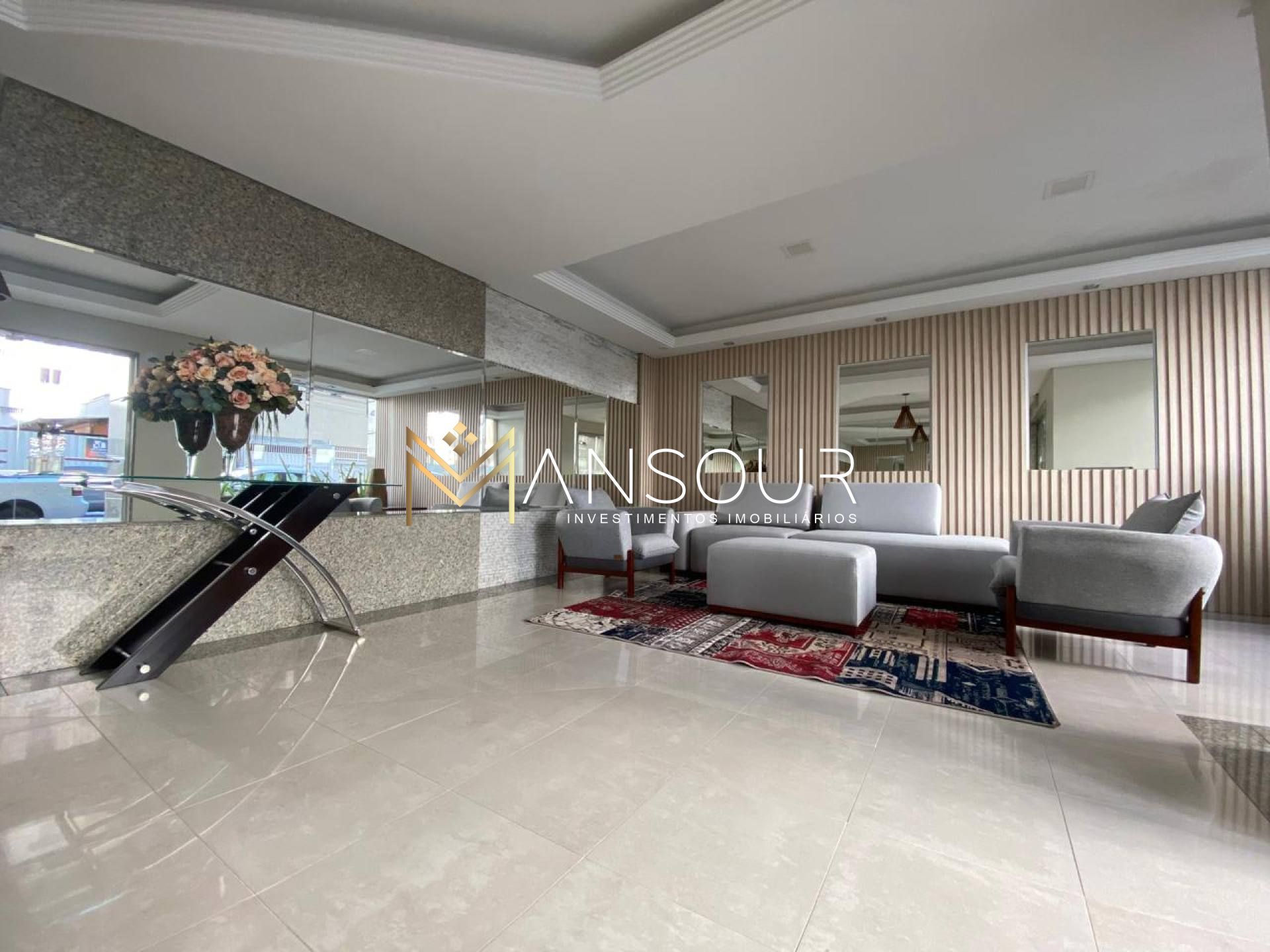 Apartamento Para Vender com 04 quartos 01 suítes no bairro Meia Praia em Itapema