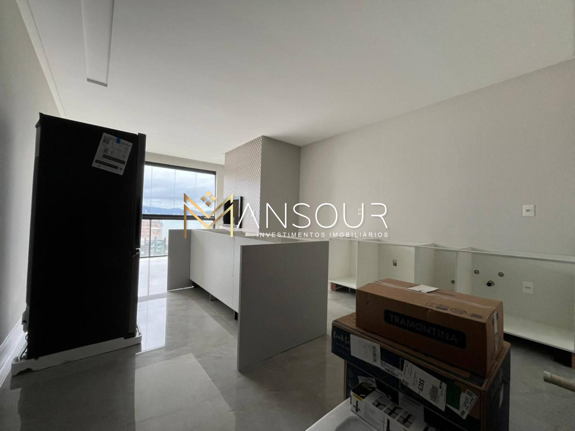 Apartamento Para Vender com 02 quartos 02 suítes no bairro Balneário Perequê em Porto Belo