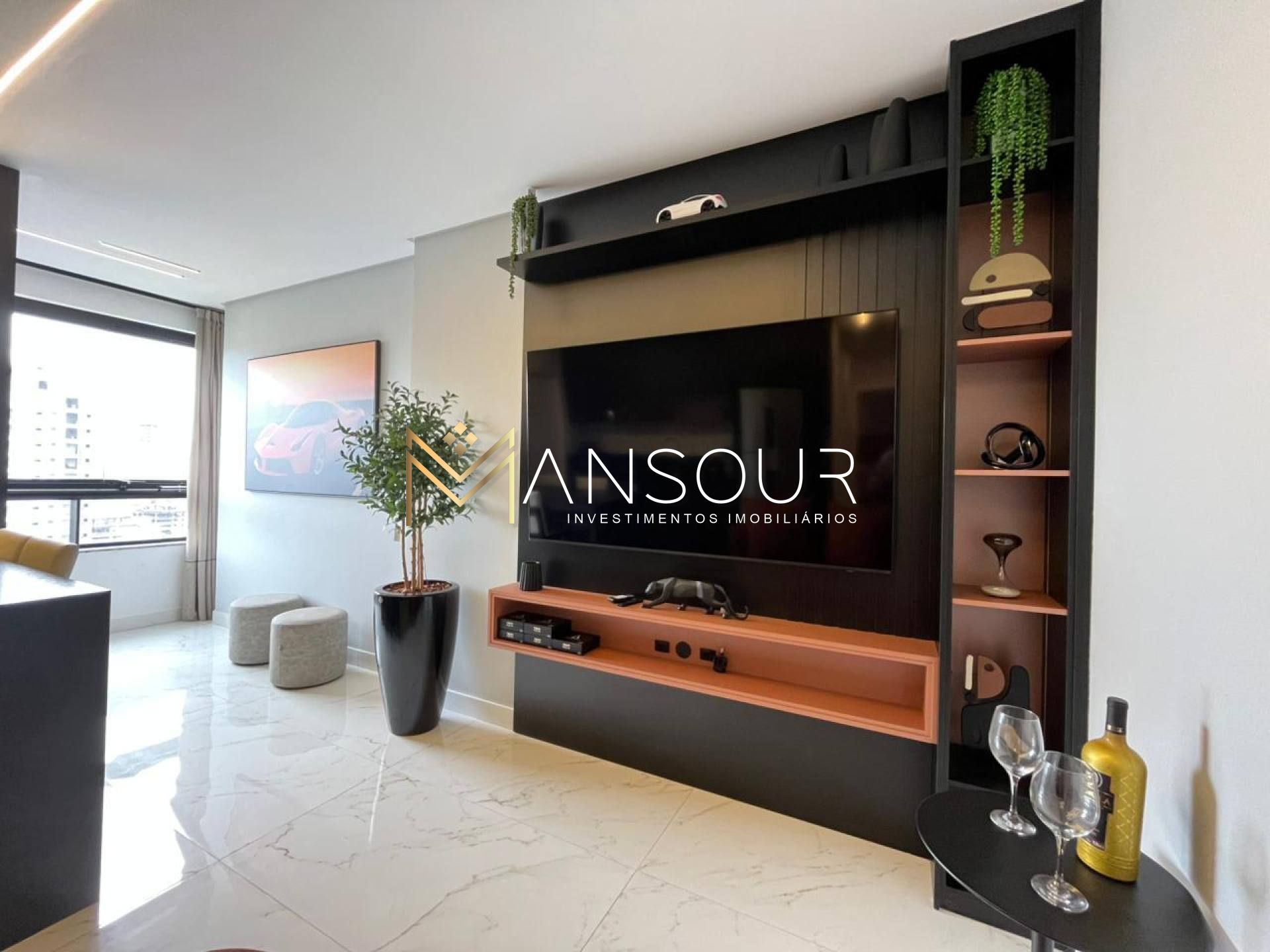 Apartamento Para Vender com 02 quartos 02 suítes no bairro Meia Praia em Itapema