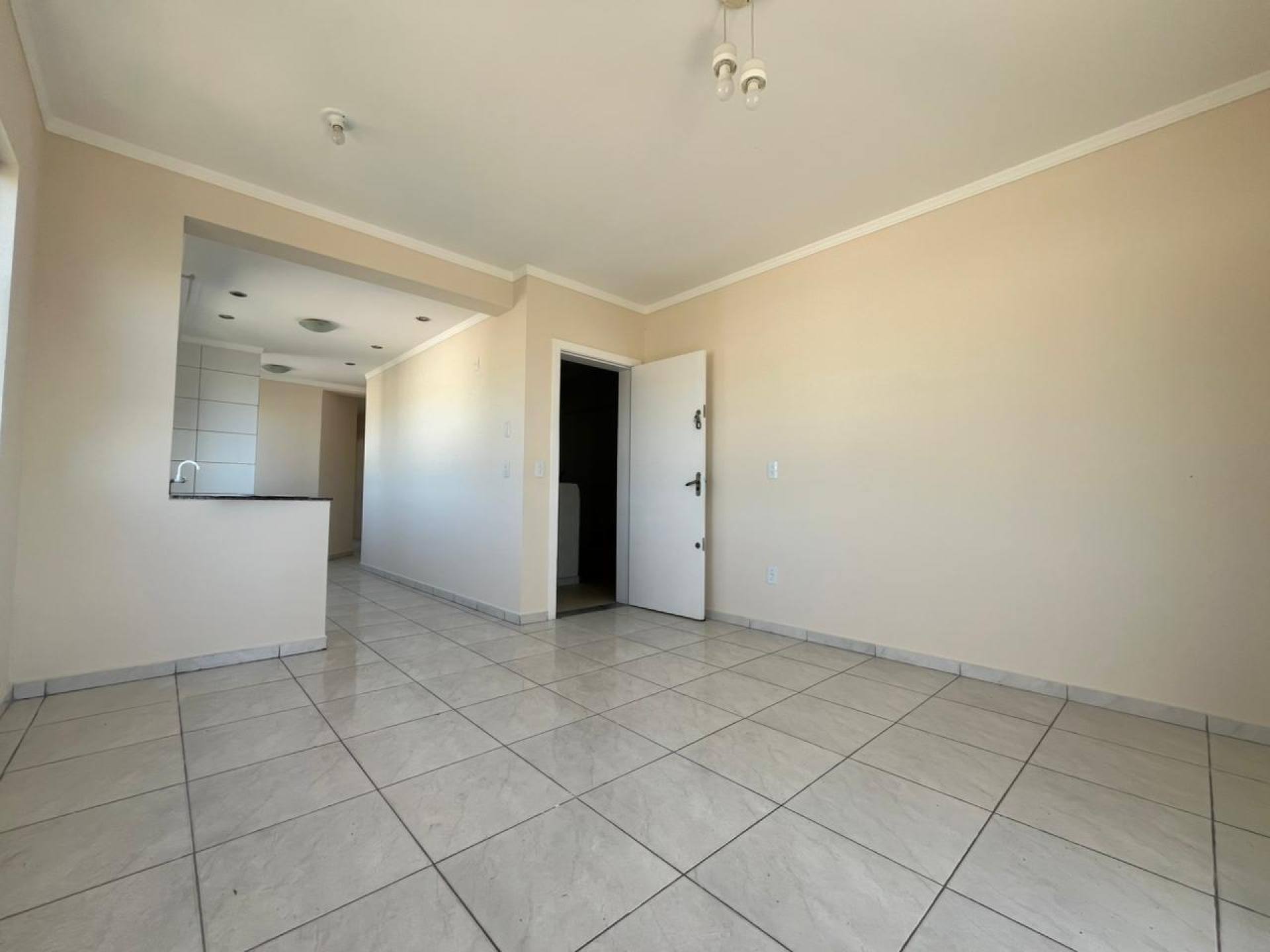 Apartamento Para Vender com 02 quartos no bairro Morretes em Itapema