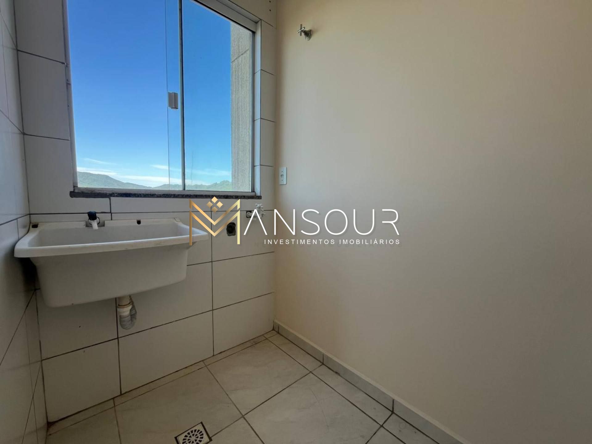 Apartamento Para Vender com 02 quartos no bairro Morretes em Itapema