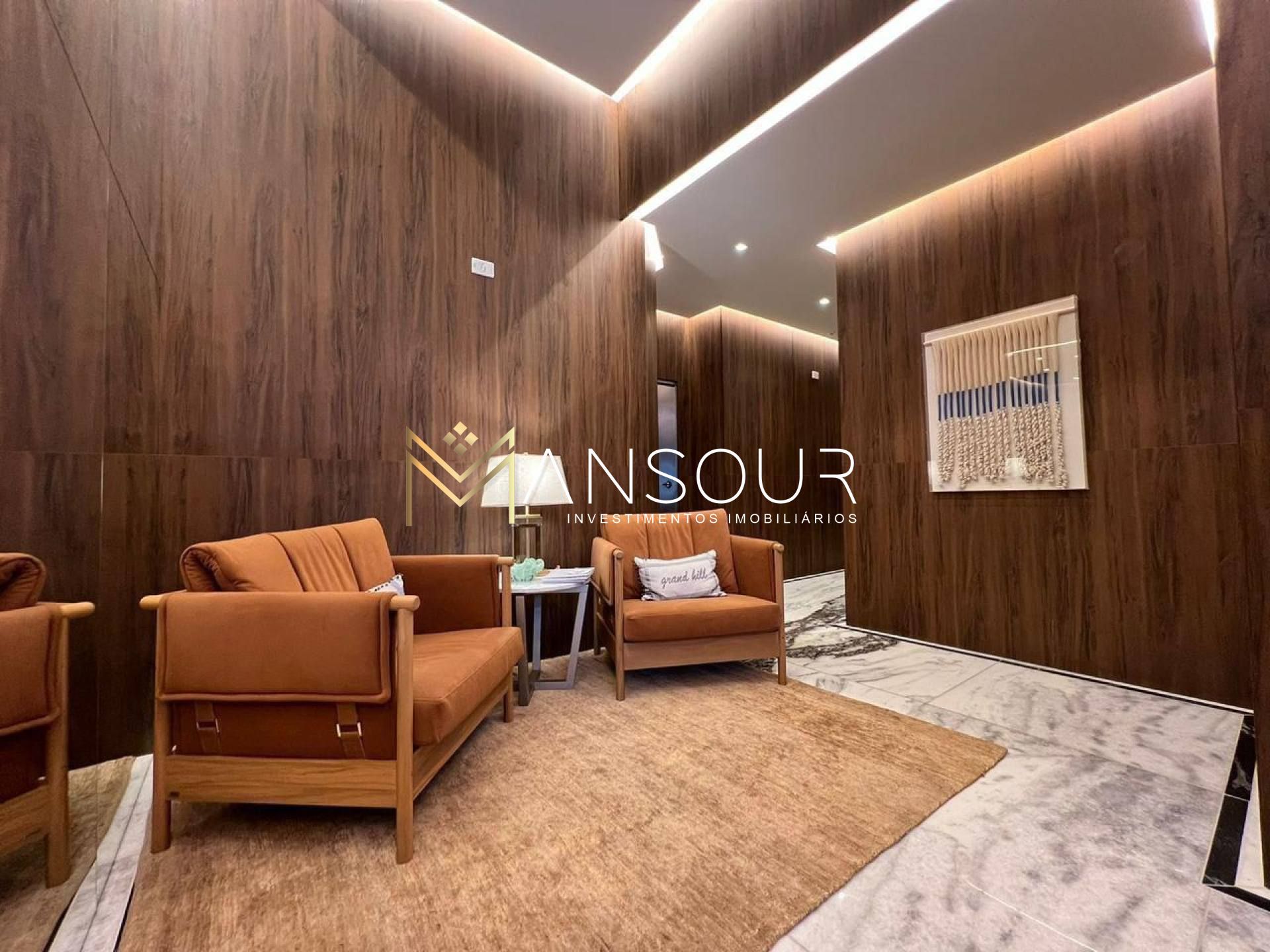 Apartamento Para Vender com 04 quartos 04 suítes no bairro Meia Praia em Itapema