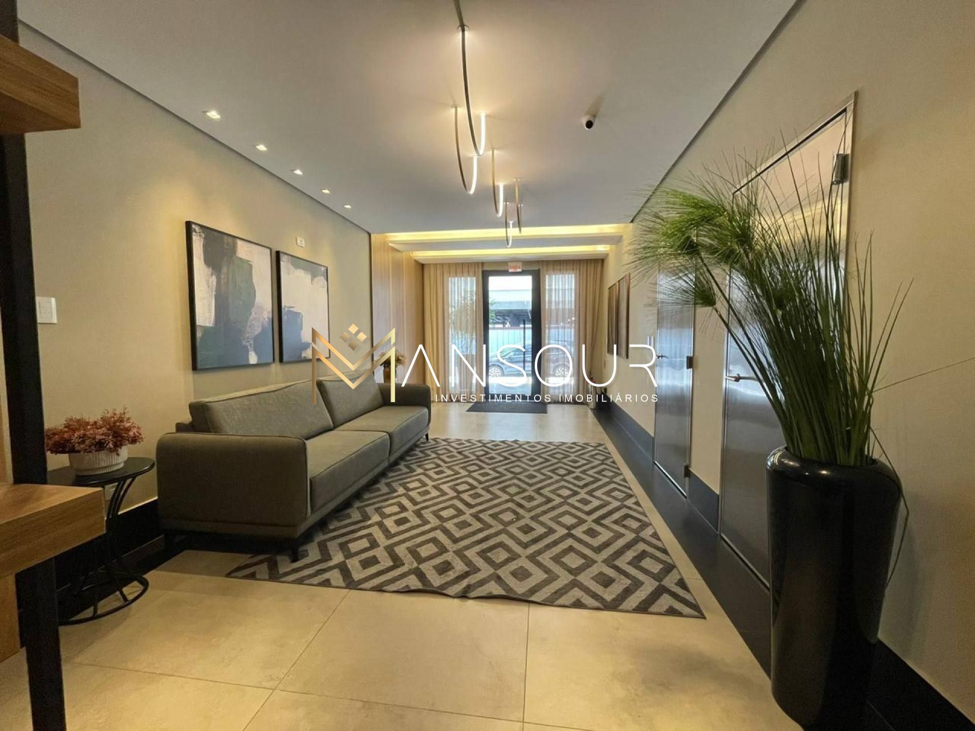 Apartamento Para Vender com 03 quartos 03 suítes no bairro Meia Praia em Itapema