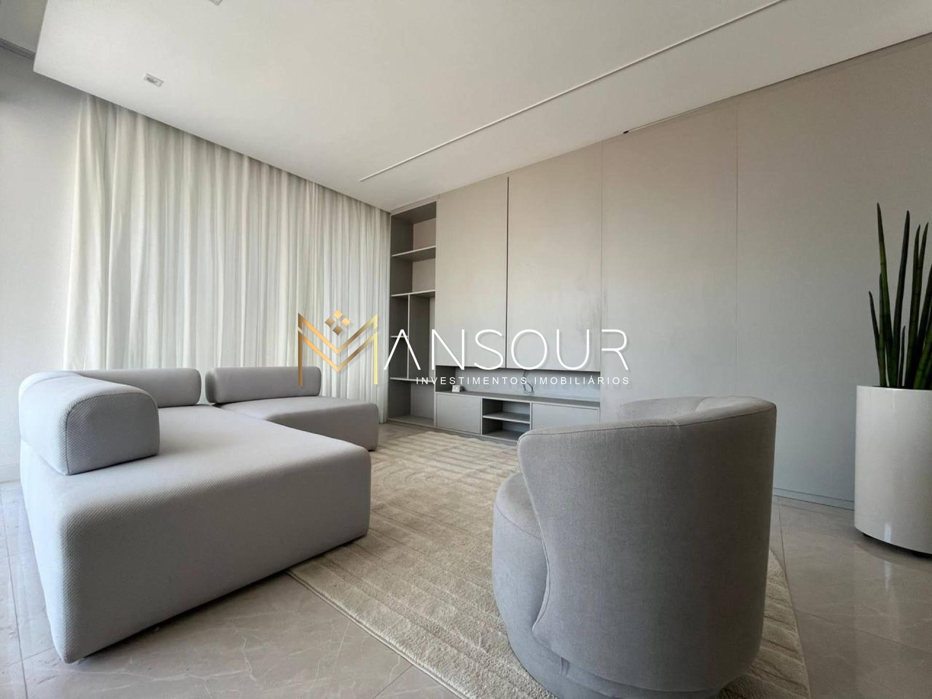 Apartamento Para Vender com 03 quartos 03 suítes no bairro Pereque em Porto Belo