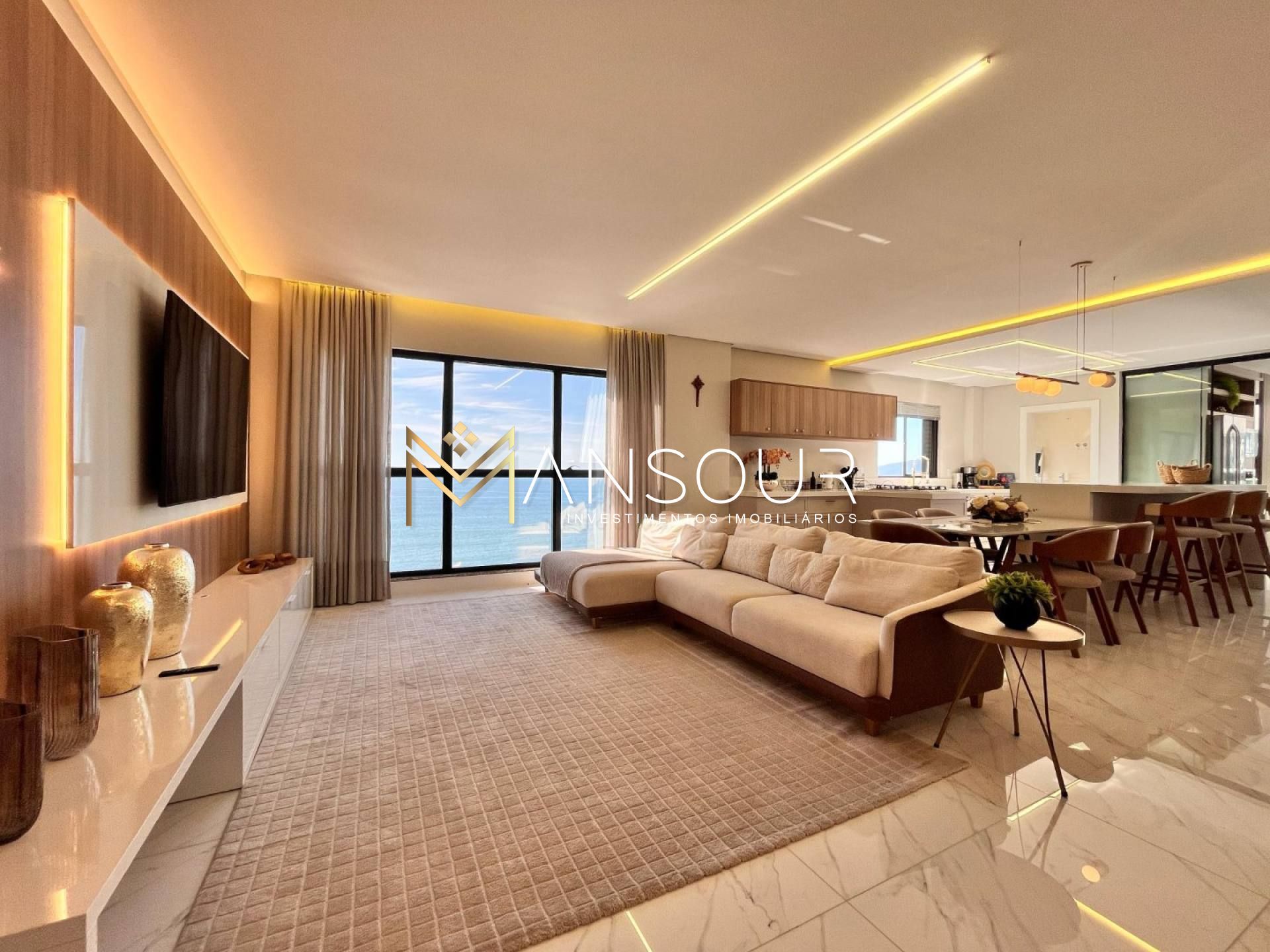 Apartamento Para Vender com 04 quartos 04 suítes no bairro Meia Praia em Itapema