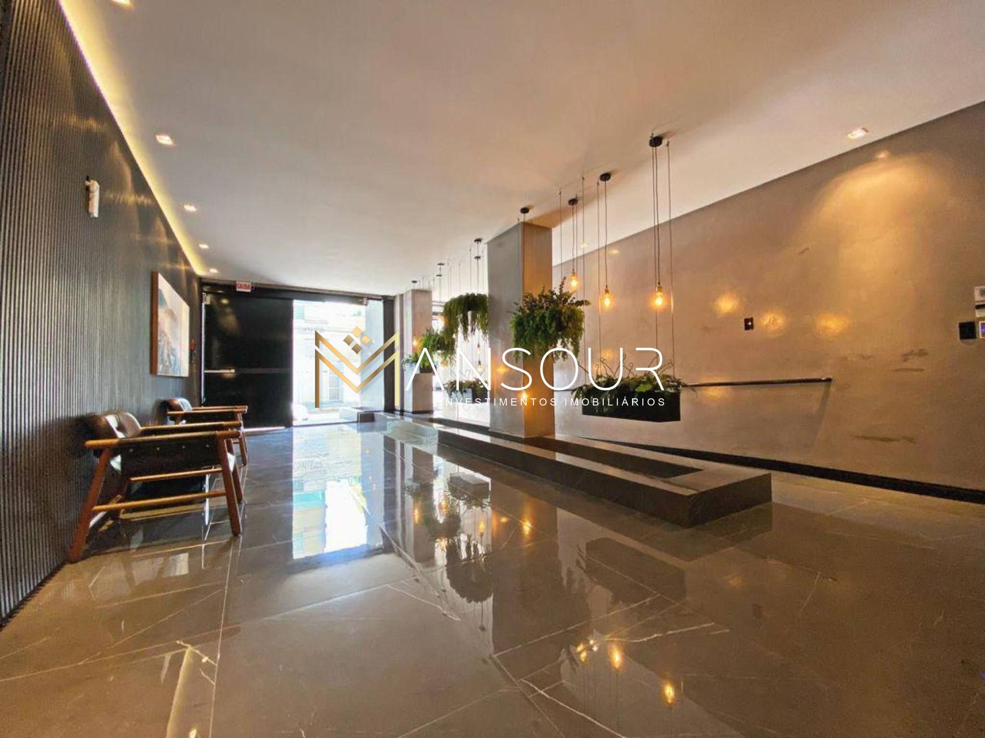 Apartamento Para Vender com 03 quartos 04 suítes no bairro Meia Praia em Itapema