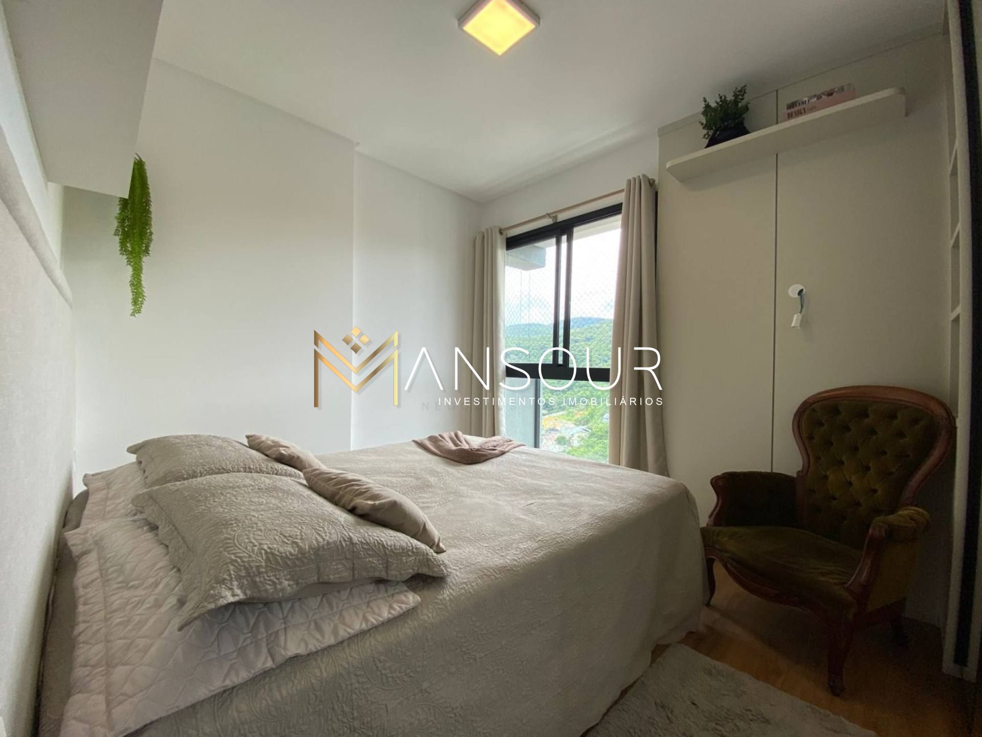 Apartamento Para Vender com 02 quartos 02 suítes no bairro Morretes em Itapema