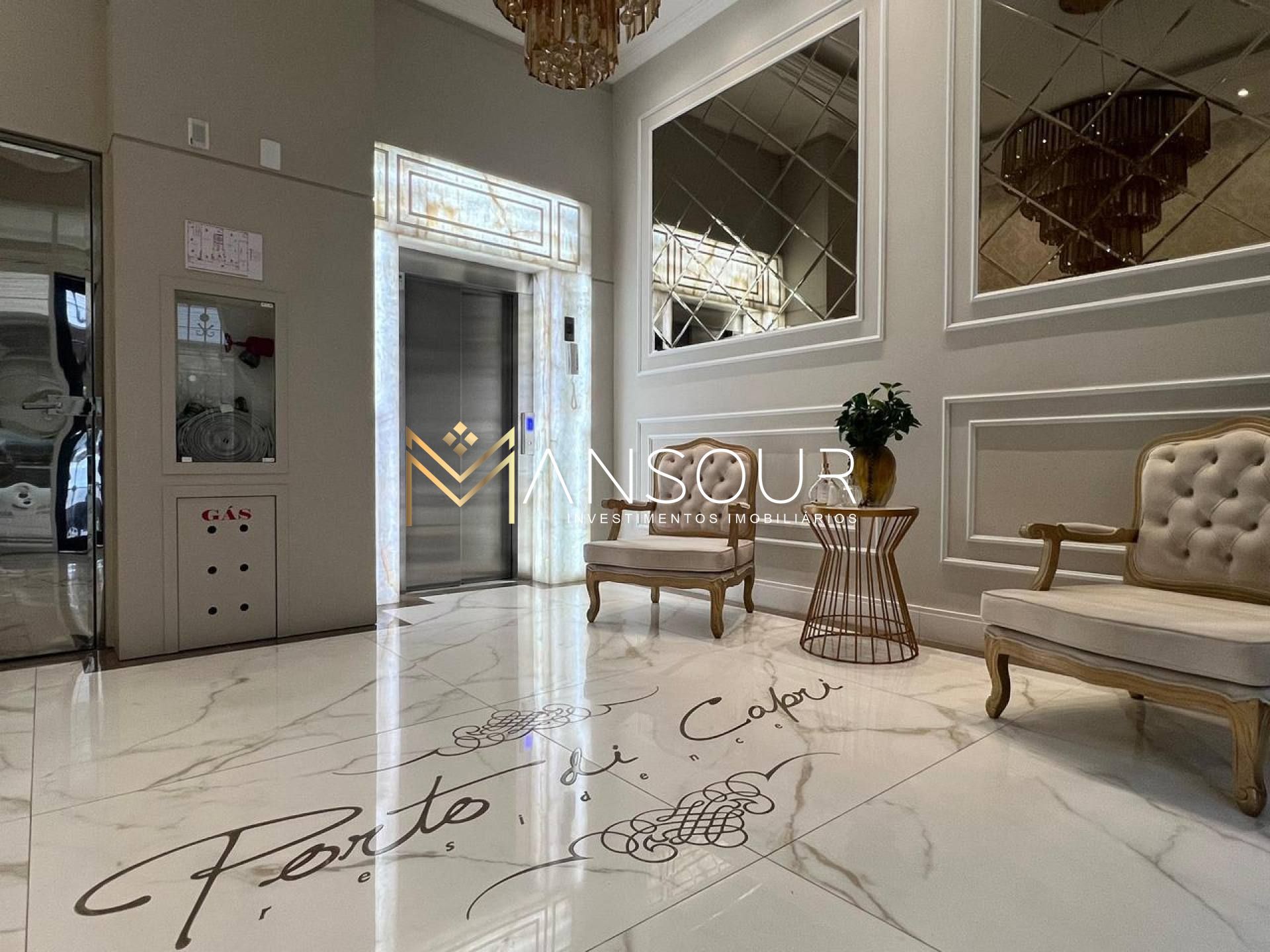 Apartamento Para Vender com 03 quartos 03 suítes no bairro Meia Praia em Itapema