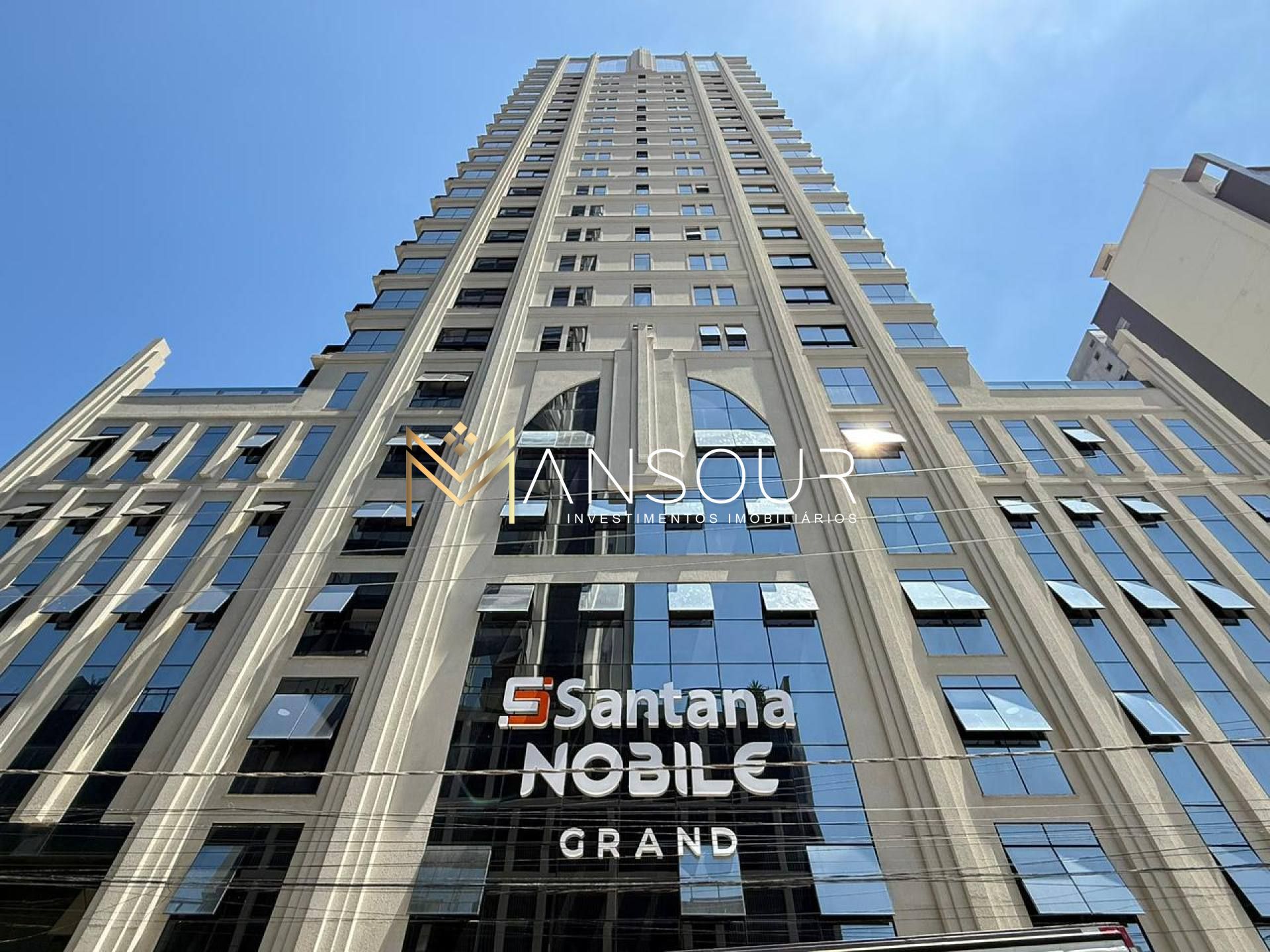 Apartamento Para Vender com 01 quartos no bairro Meia Praia em Itapema