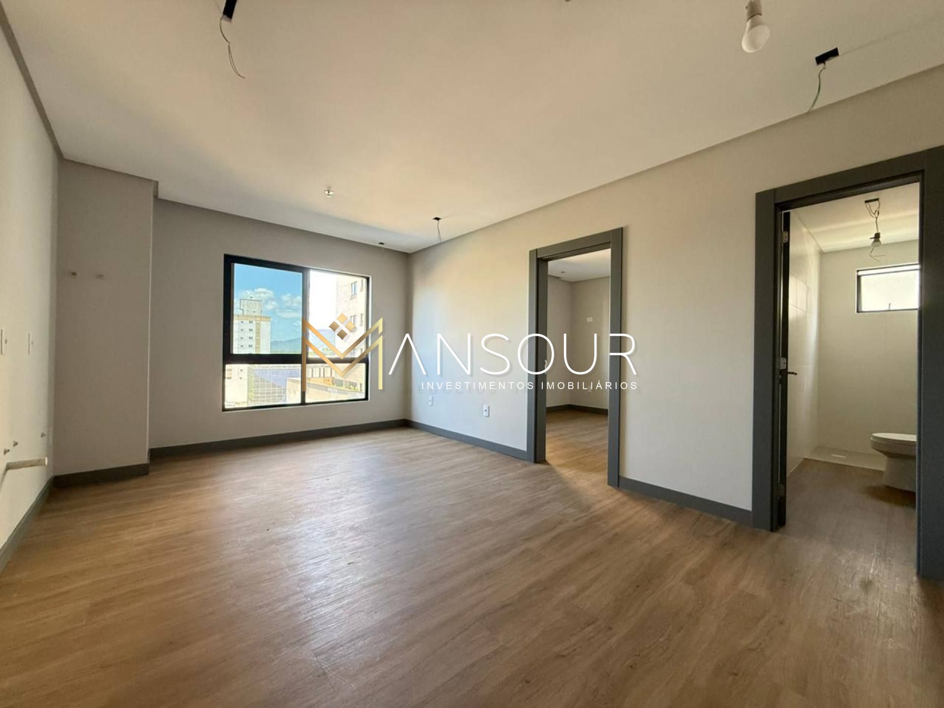 Apartamento Para Vender com 01 quartos no bairro Meia Praia em Itapema