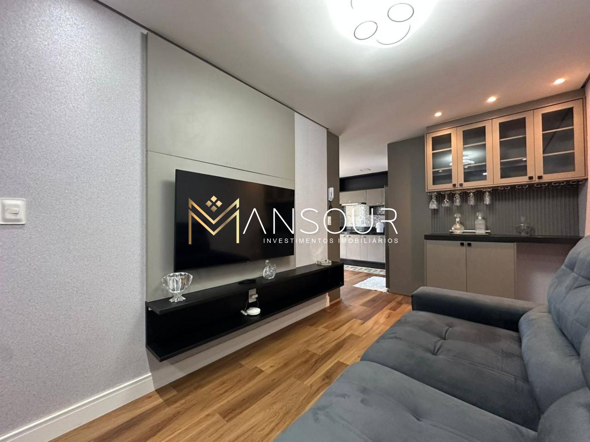 Apartamento Para Vender com 02 quartos 01 suítes no bairro Morretes em Itapema