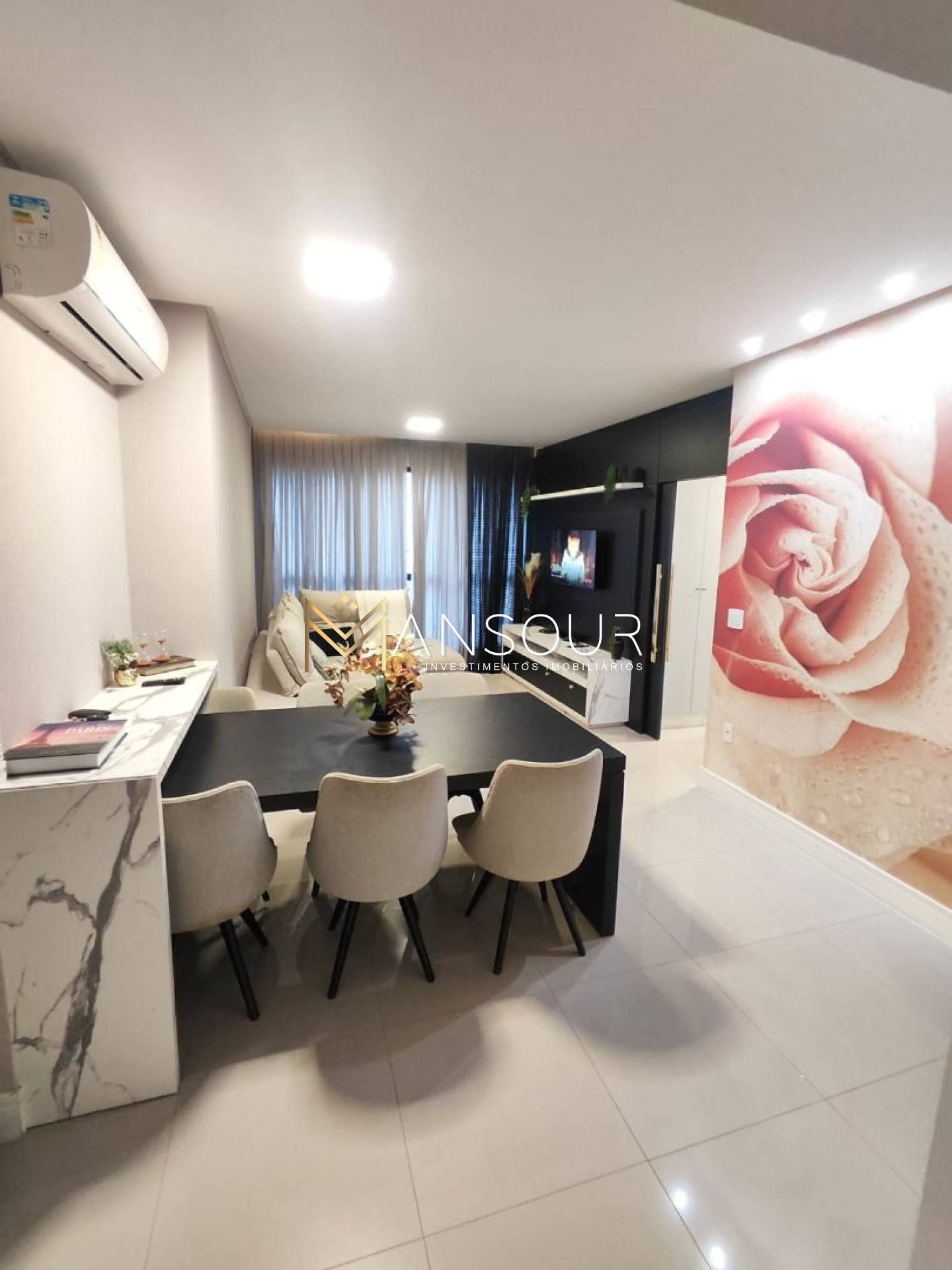 Apartamento Para Vender com 3 quartos 1 suítes no bairro Meia Praia em Itapema
