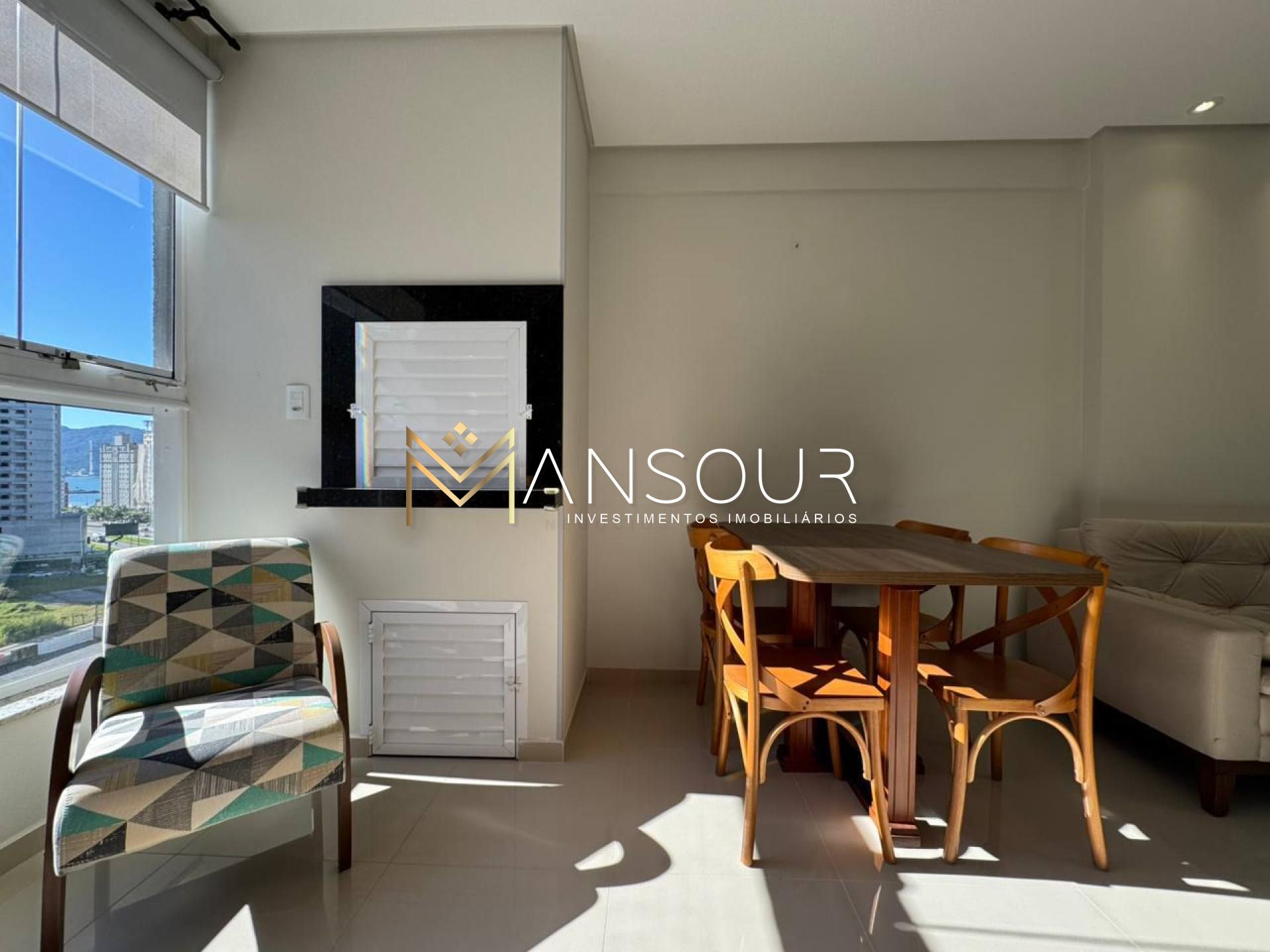 Apartamento Para Vender com 1 quarto E 1 suíte no bairro Morretes em Itapema