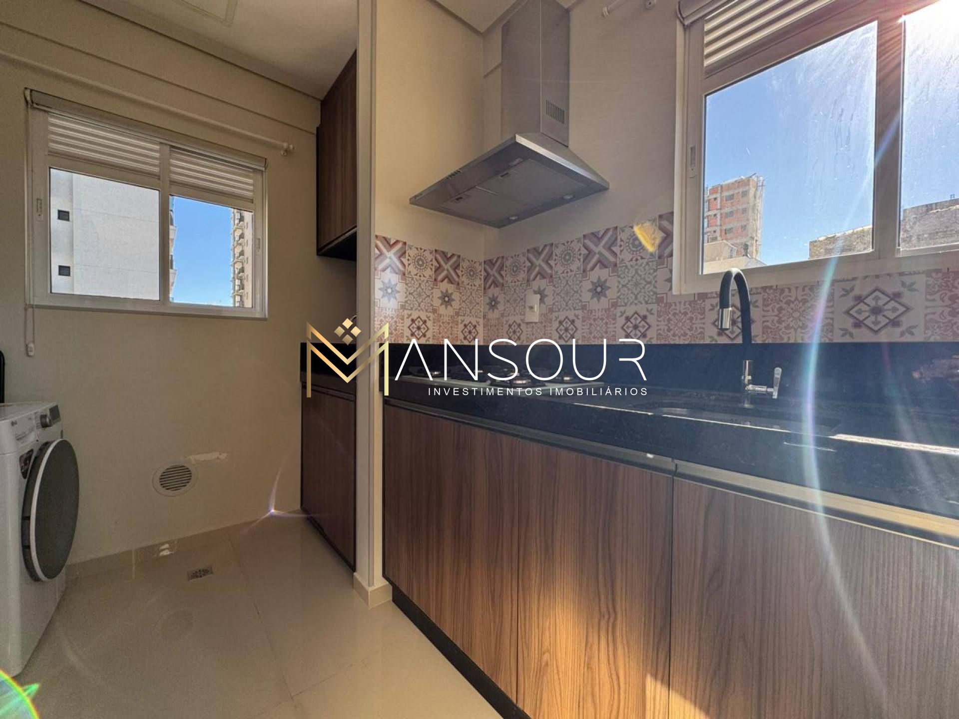 Apartamento Para Vender com 1 quarto E 1 suíte no bairro Morretes em Itapema