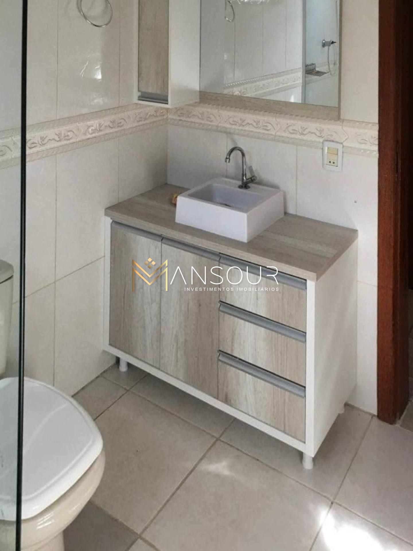 Casa Para Vender com 3 quartos e 1 suíte no bairro Jardim Dourado  em Porto Belo