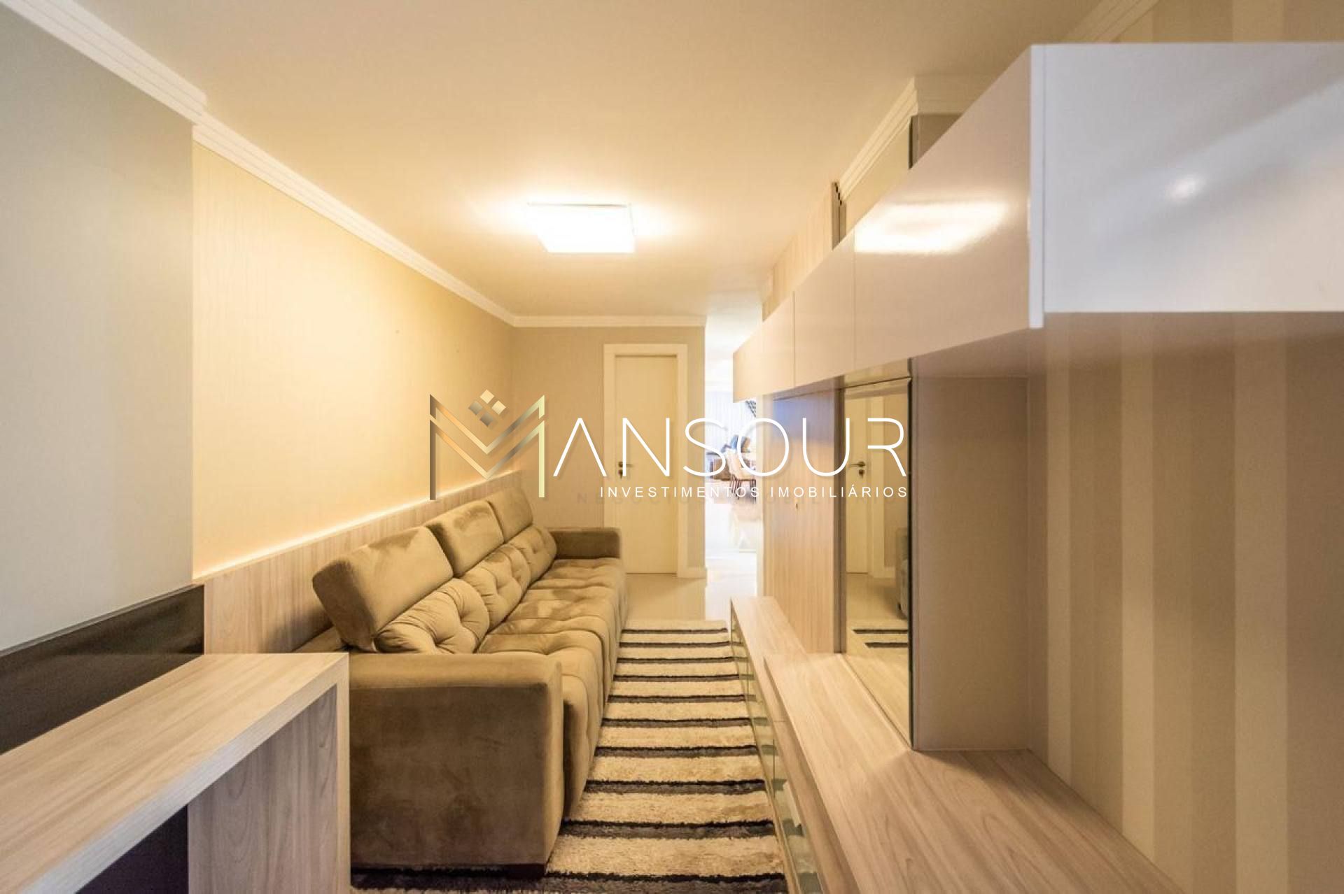 Apartamento Para Vender com 3 suítes no bairro Meia Praia em Itapema