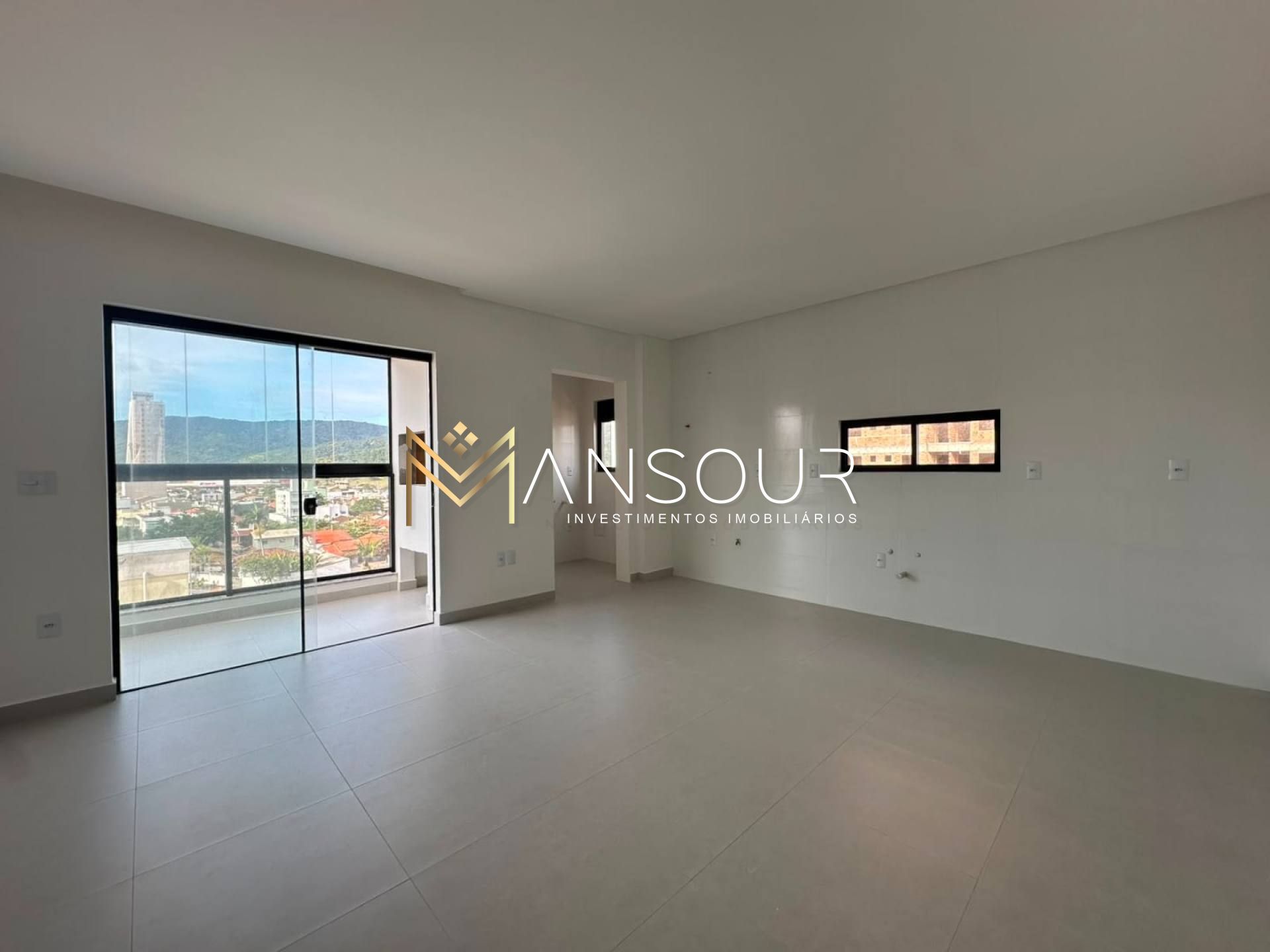 Apartamento Para Vender com 02 suítes no bairro Perequê em Porto Belo