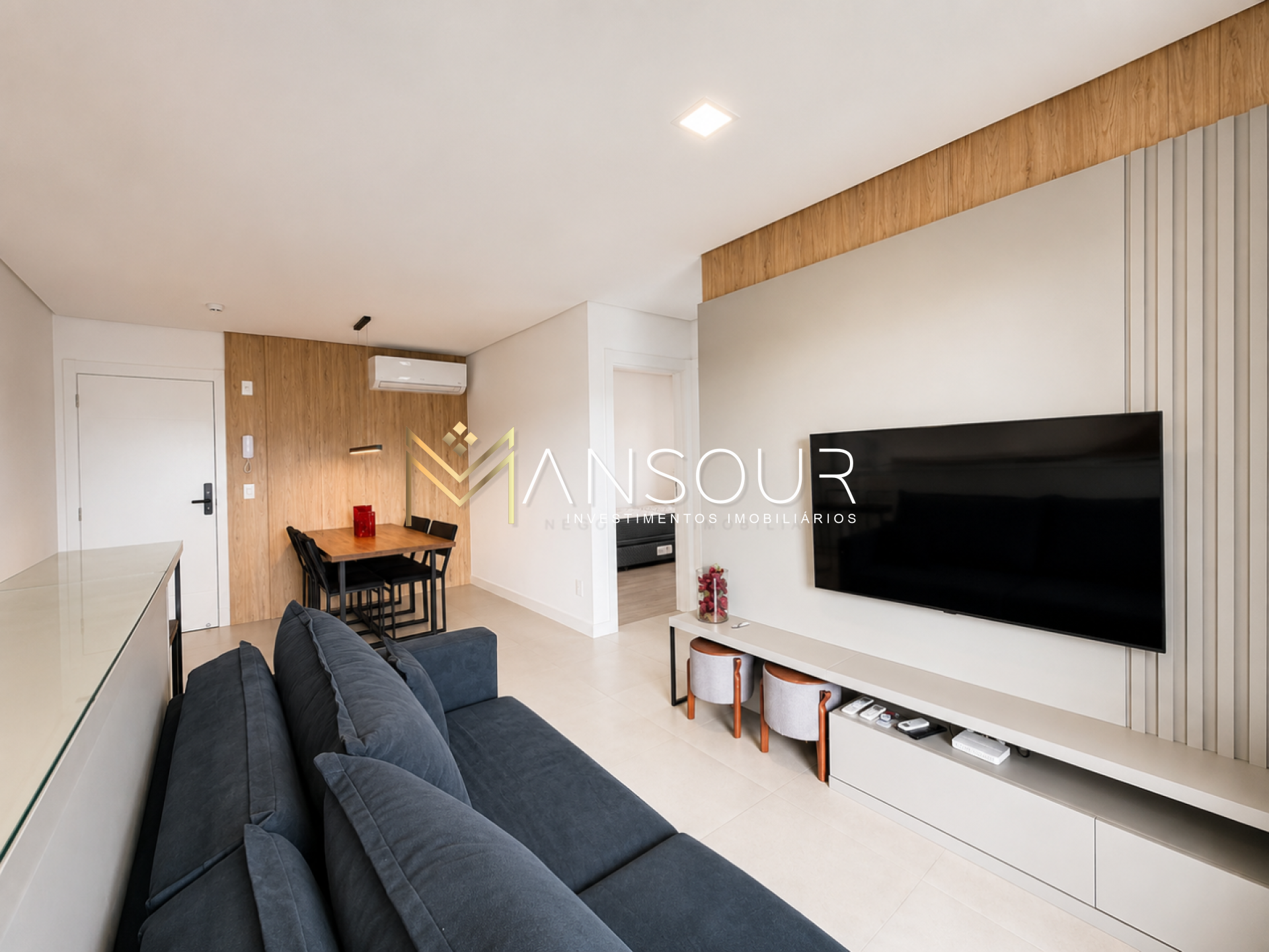 Apartamento Para Vender com 1 quarto E 1 suíte na Praia Brava em Itajaí