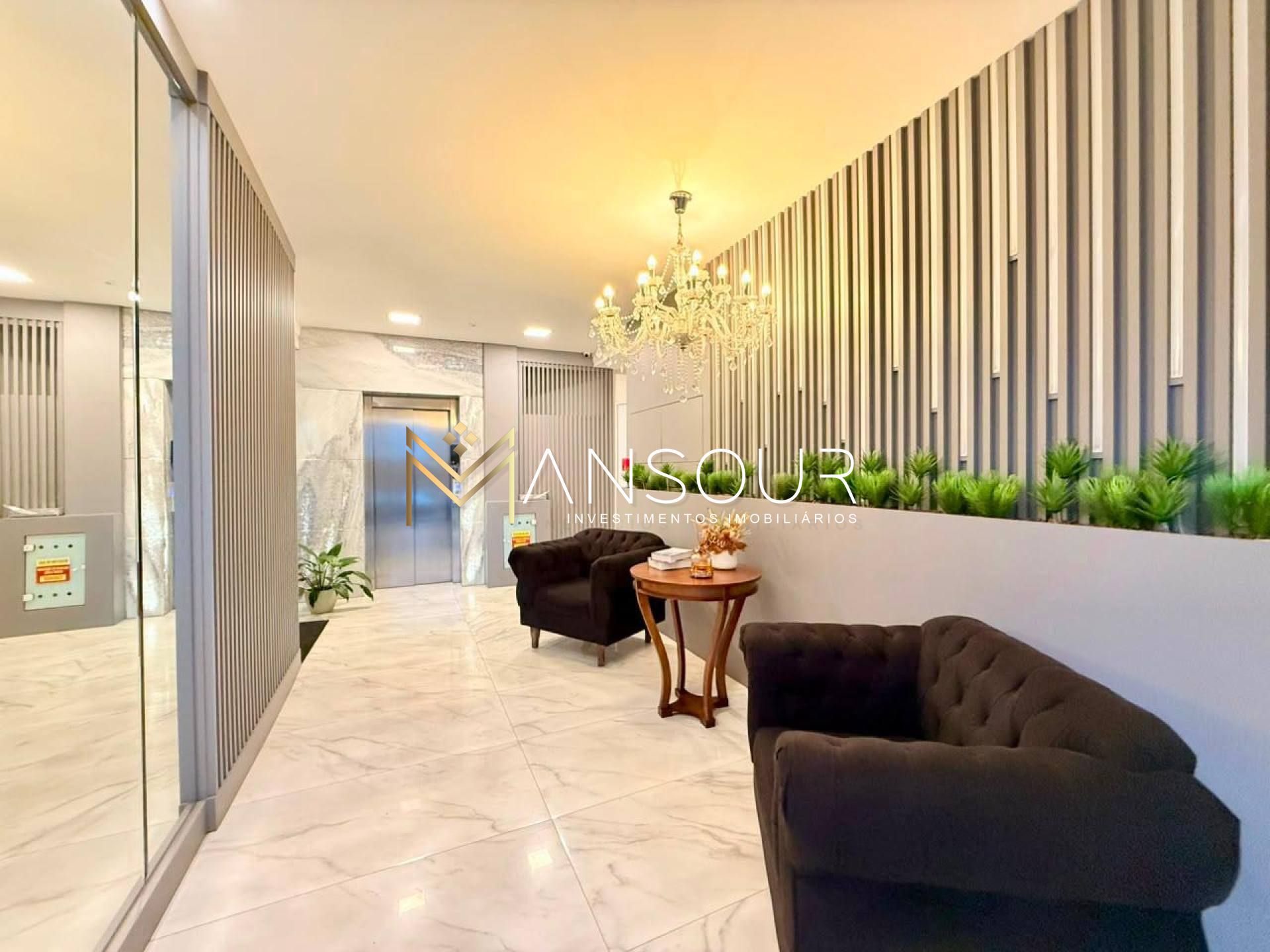 Apartamento Para Vender 3 suítes no bairro Meia Praia em Itapema