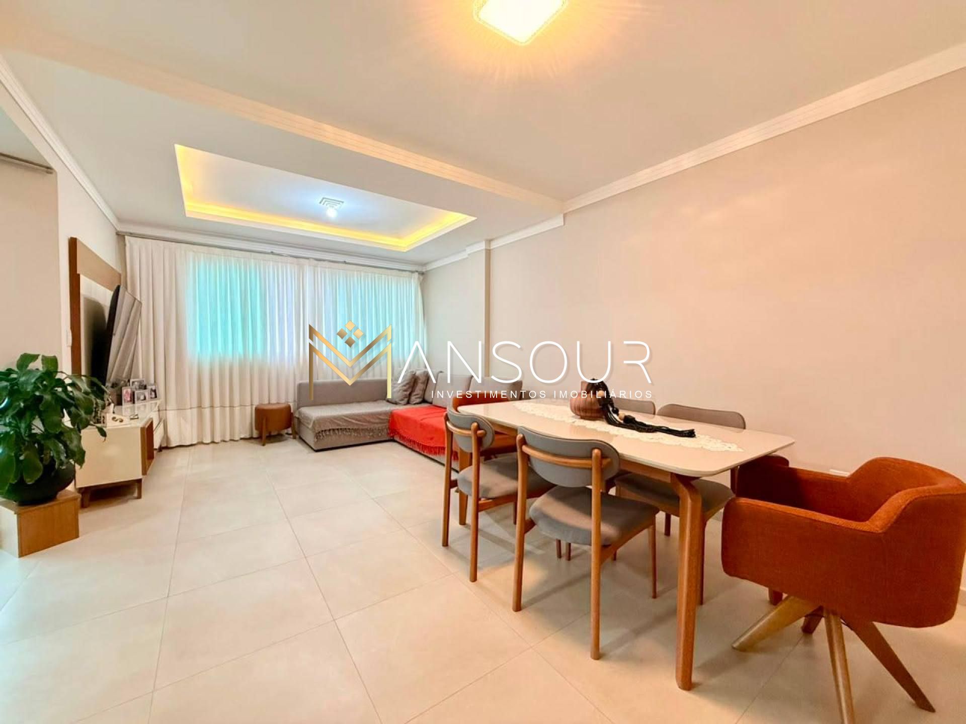 Apartamento Para Vender 3 suítes no bairro Meia Praia em Itapema