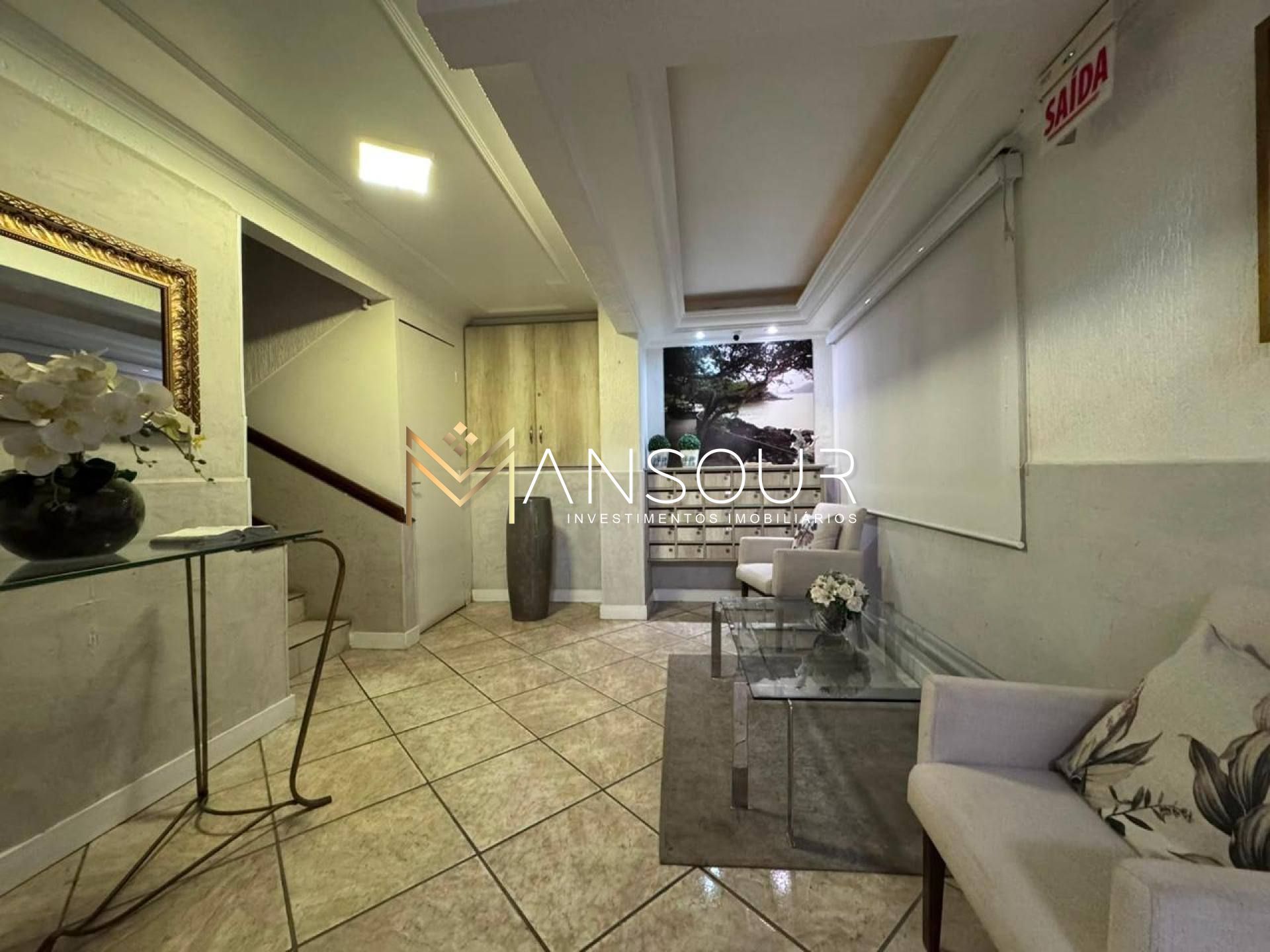 Apartamento Para Vender com 02 quartos no bairro Pioneiros em Balneário Camboriú