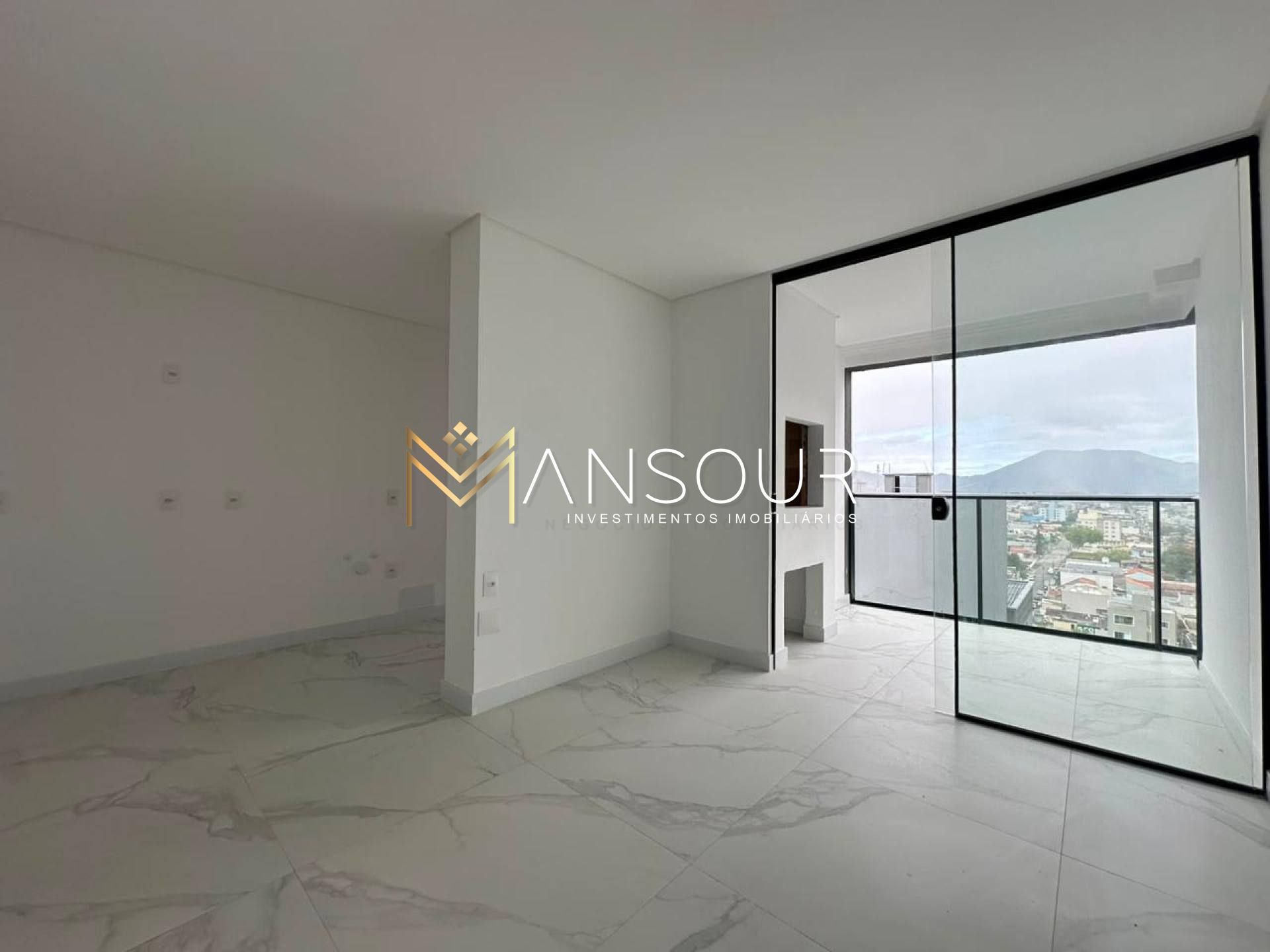 Apartamento Para Vender com 02 suítes no bairro Morretes em Itapema