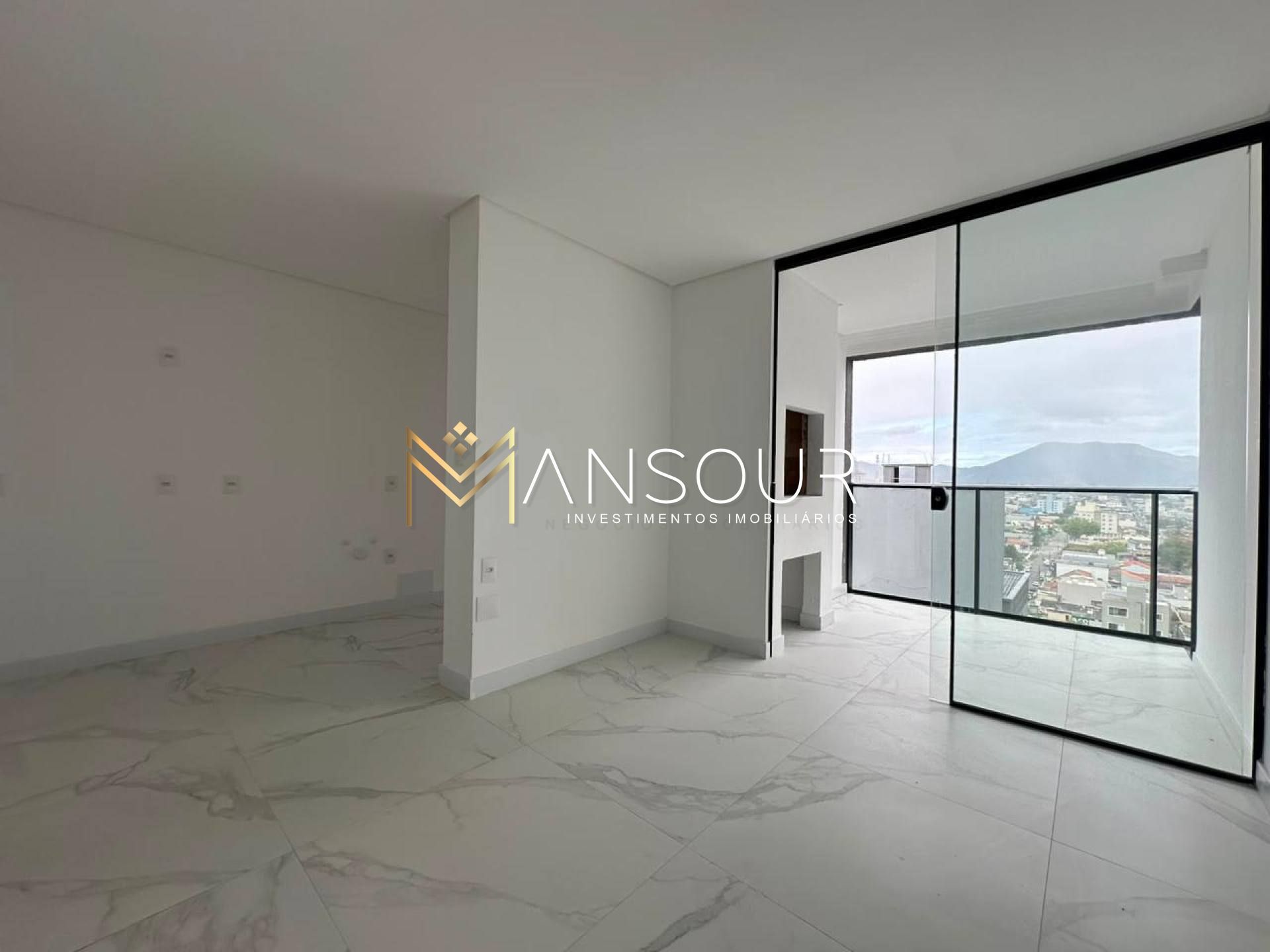 Apartamento Para Vender com 02 suítes no bairro Morretes em Itapema