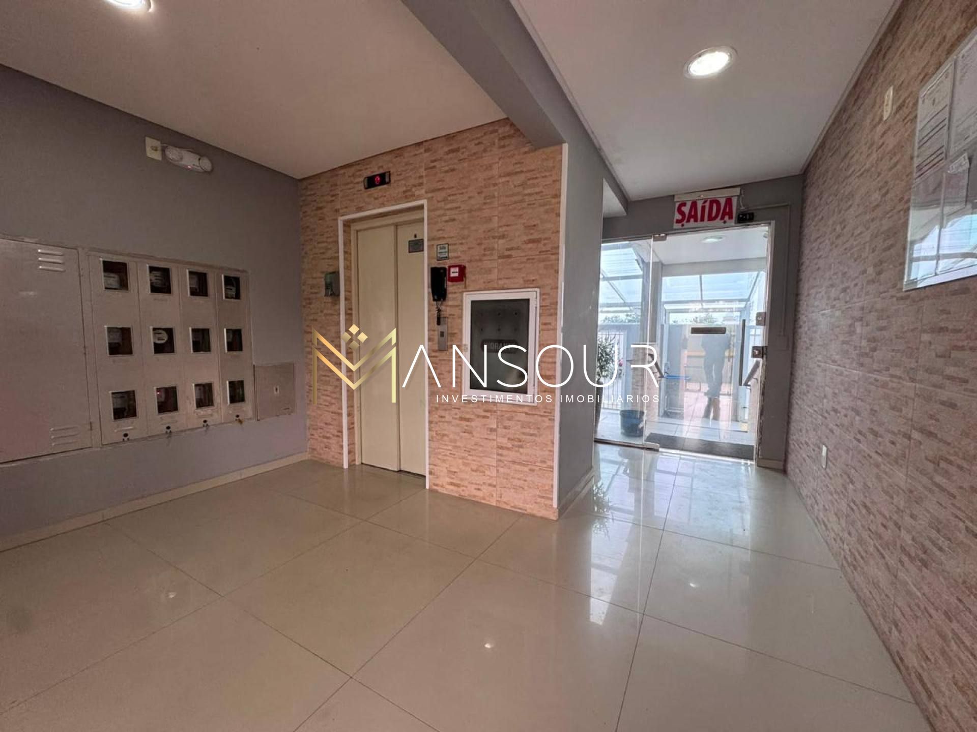 Apartamento Para Vender com 02 quartos no bairro Santa Regina em Camboriú