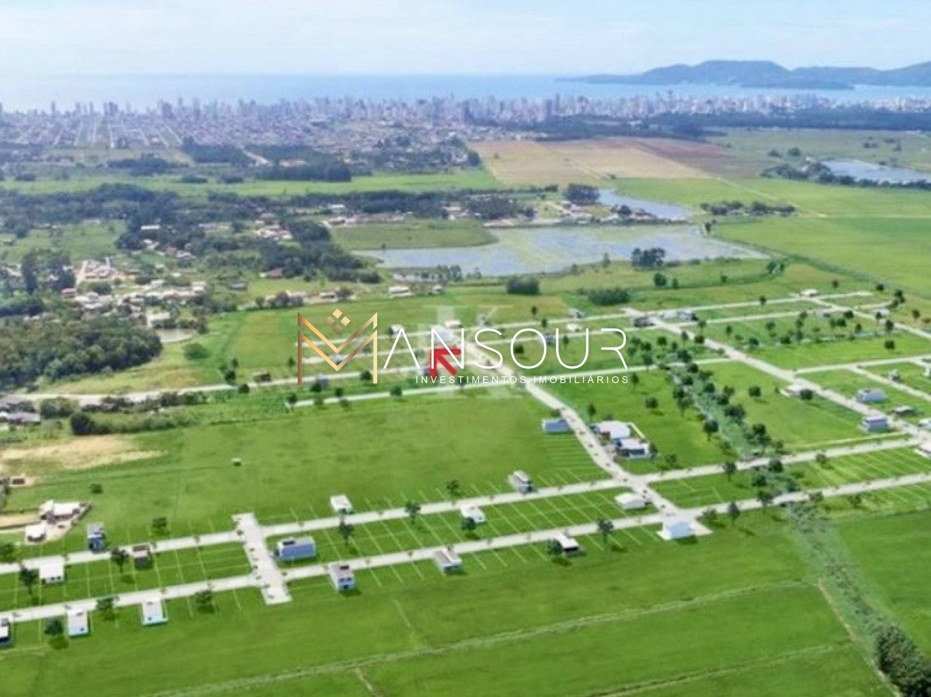 Lote / Terreno de Bairro Para Vender no bairro Sertão do Trombudo  em Itapema