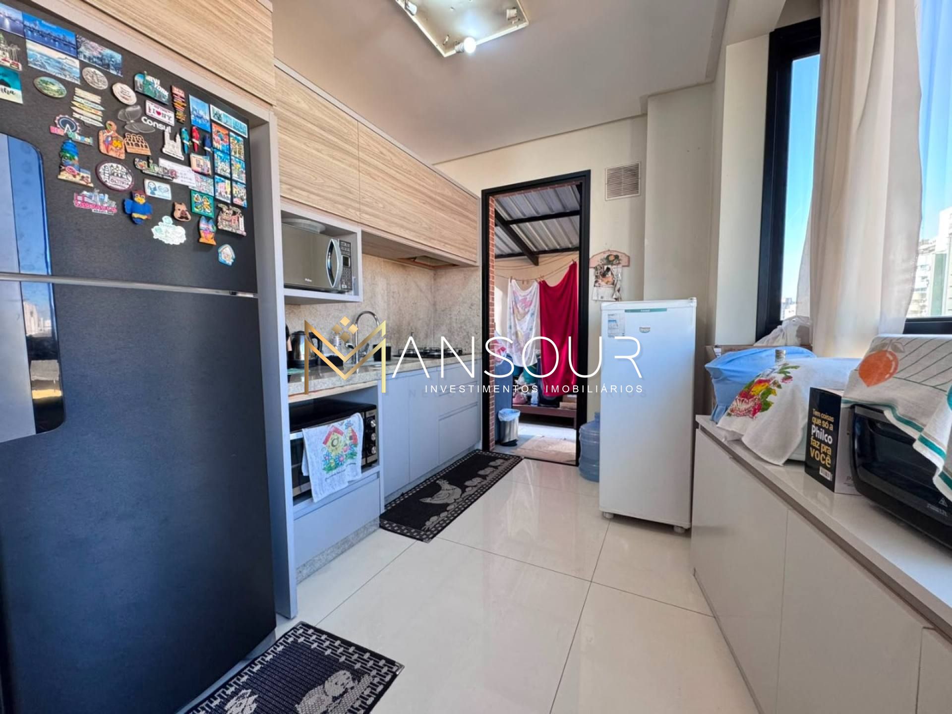 Apartamento Para Vender com 02 quartos no bairro Nações em Balneário Camboriú