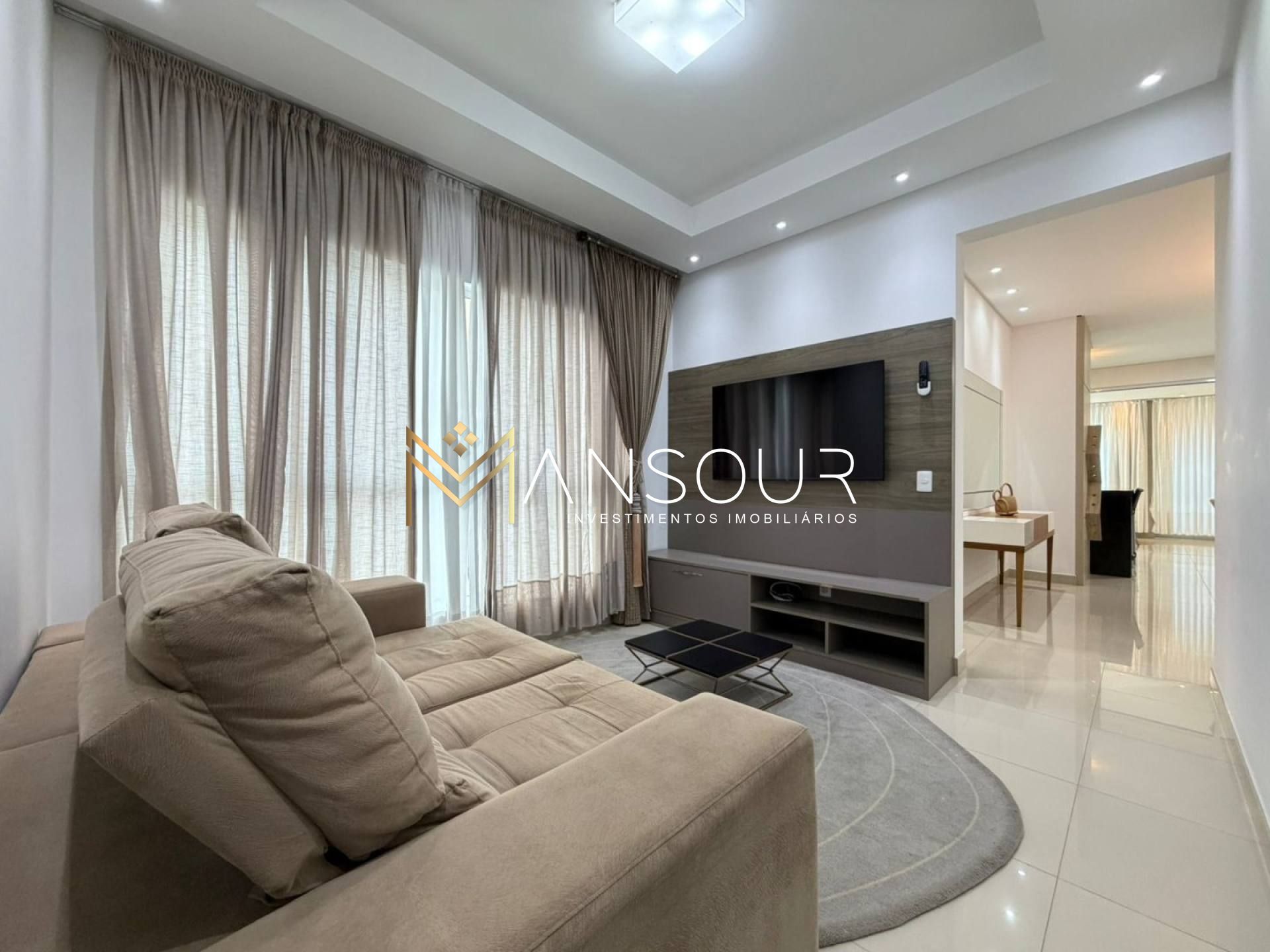 Apartamento Para Vender com 03 suítes no bairro Castelo Branco em Itapema