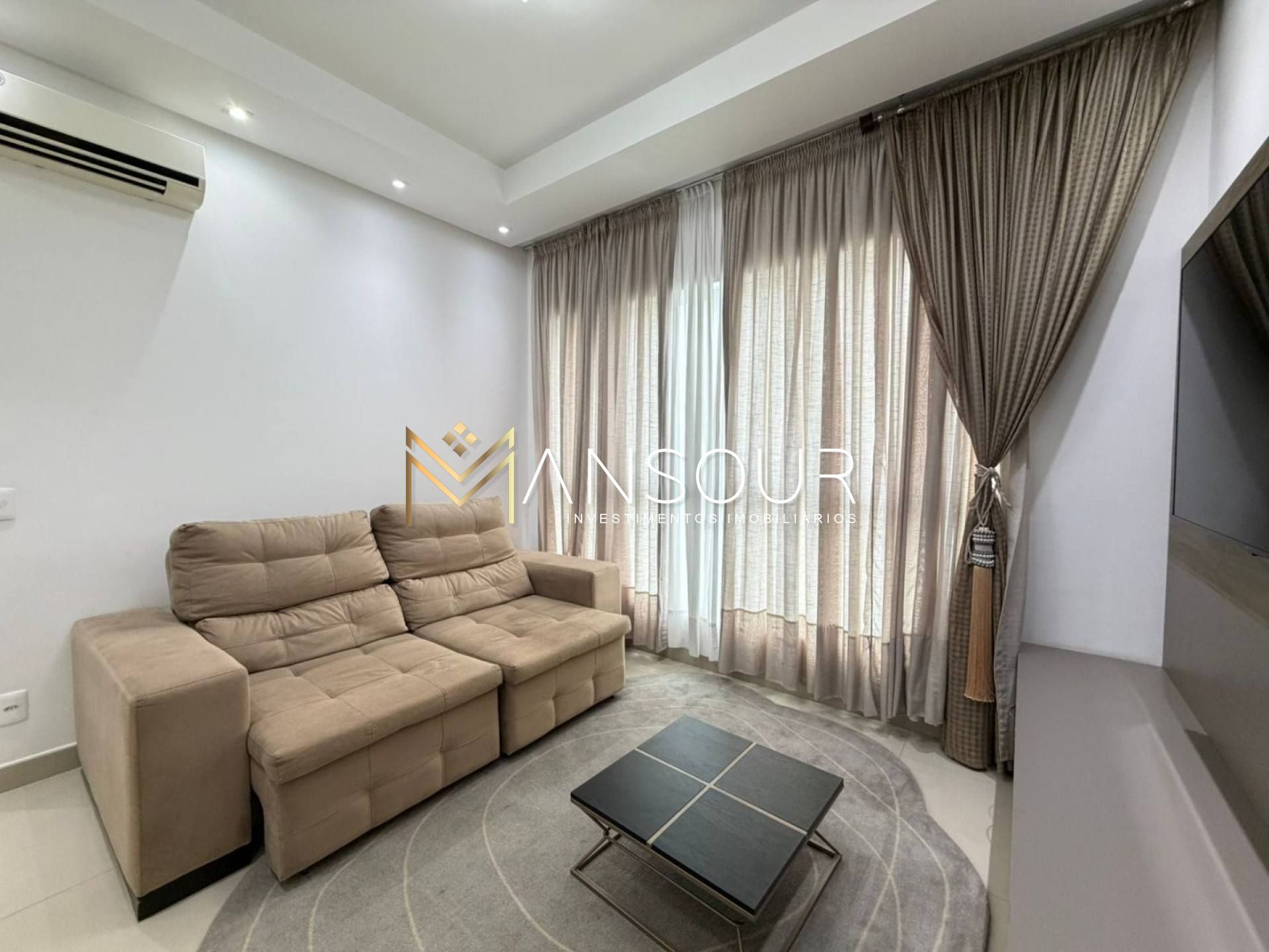 Apartamento Para Vender com 03 suítes no bairro Castelo Branco em Itapema