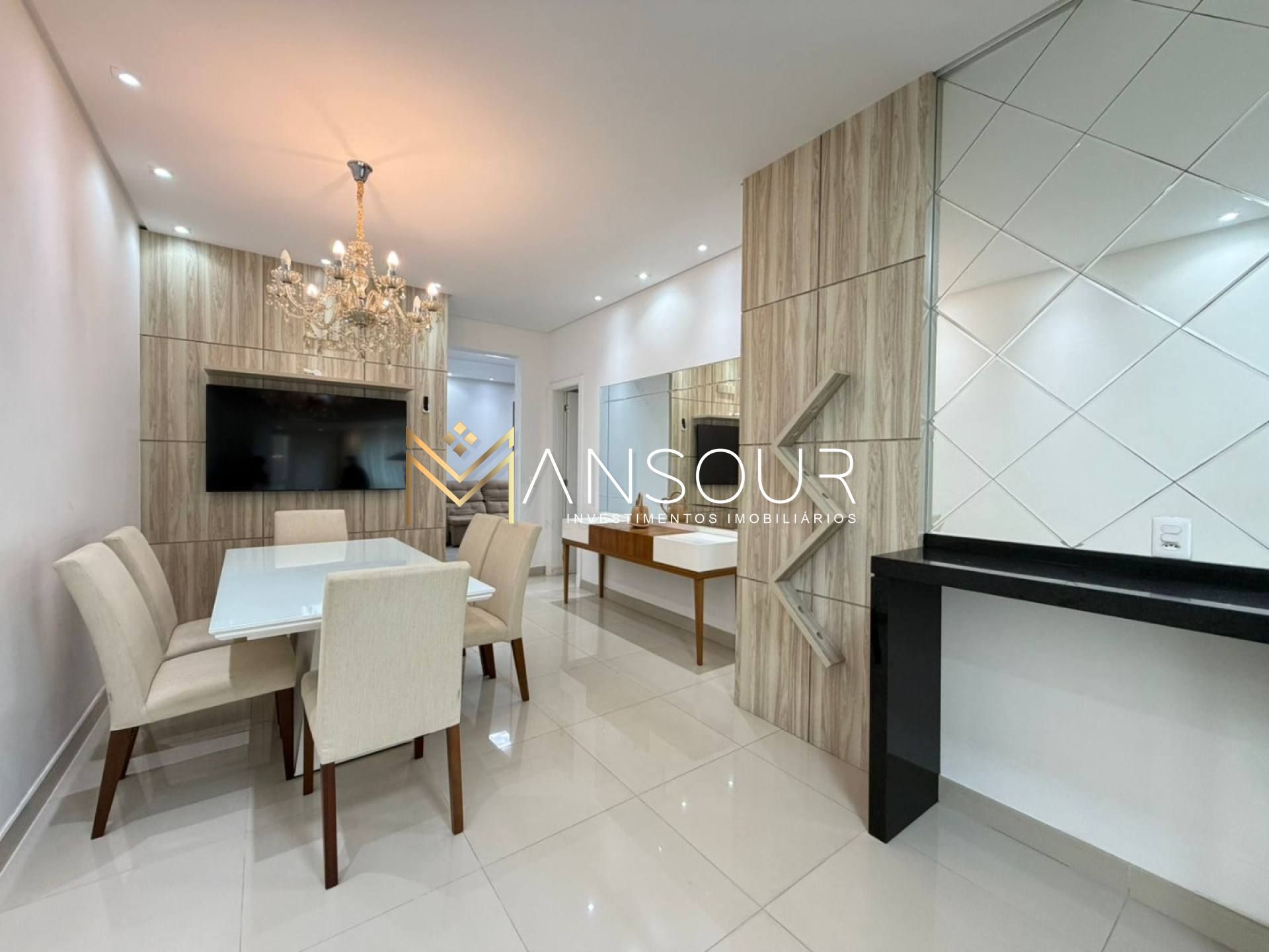 Apartamento Para Vender com 03 suítes no bairro Castelo Branco em Itapema