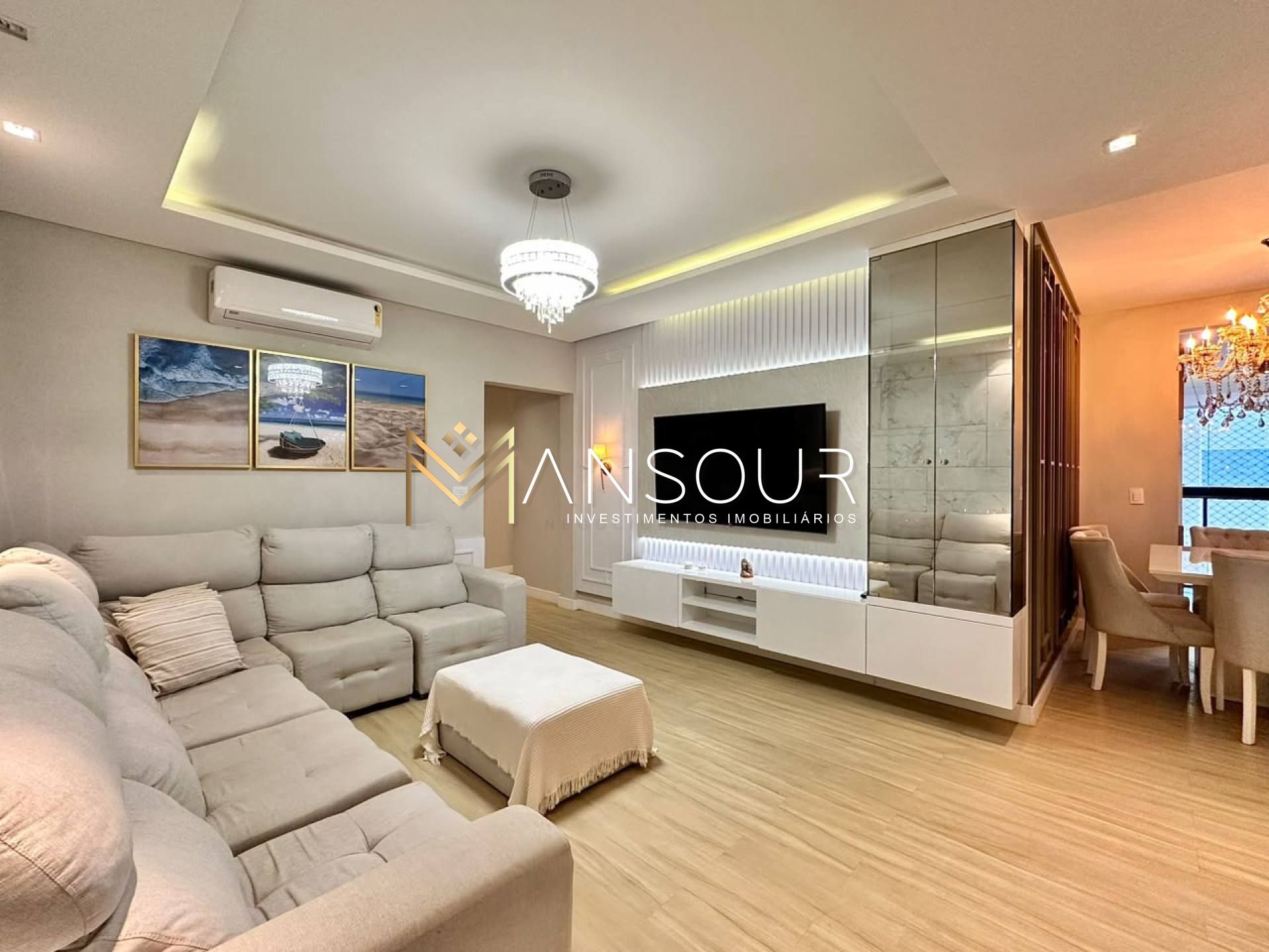 Apartamento Para Vender 03 suítes no bairro Meia Praia em Itapema