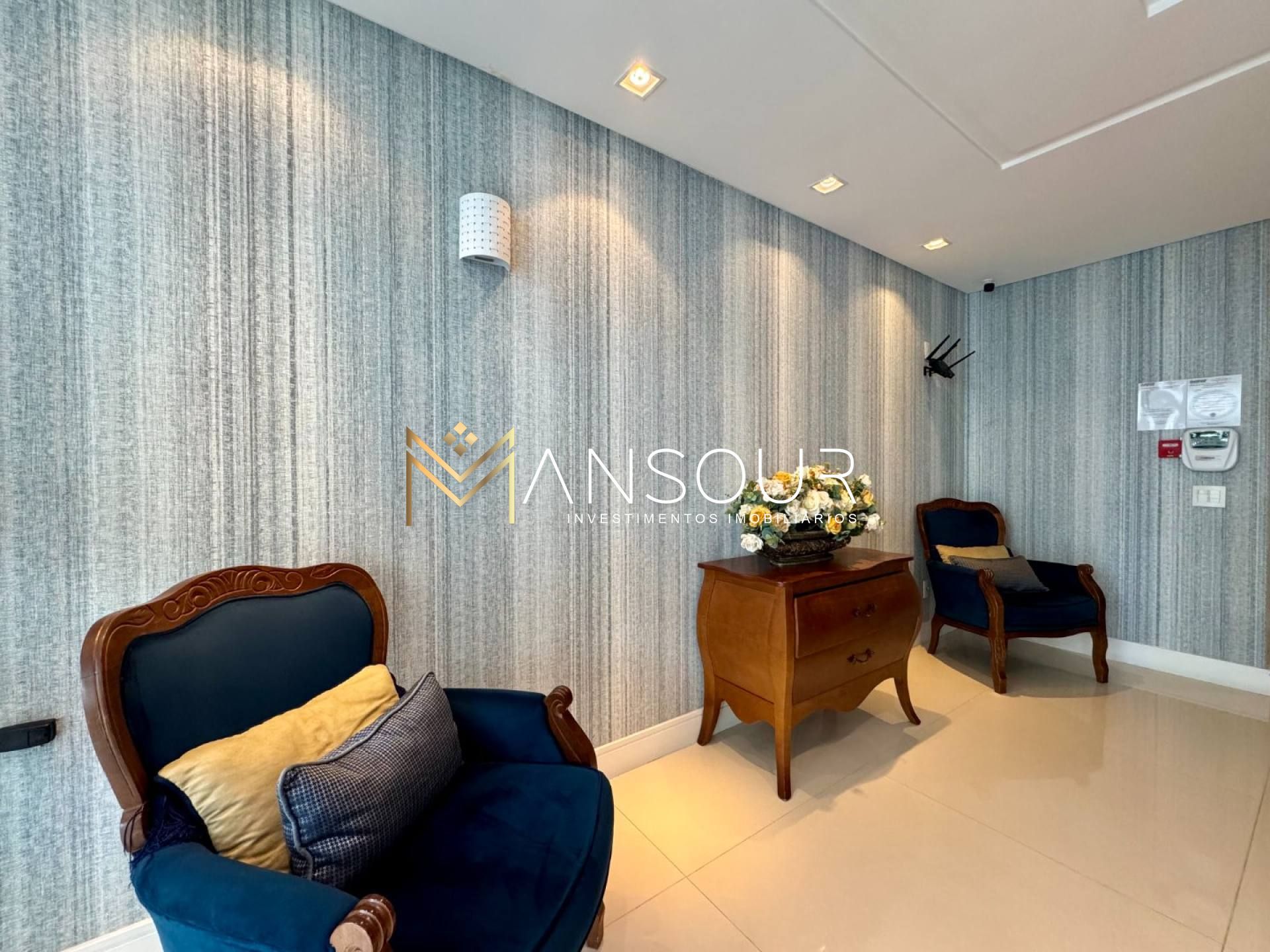 Apartamento Para Vender com 02 quartos 01 suítes no bairro Pioneiros em Balneário Camboriú