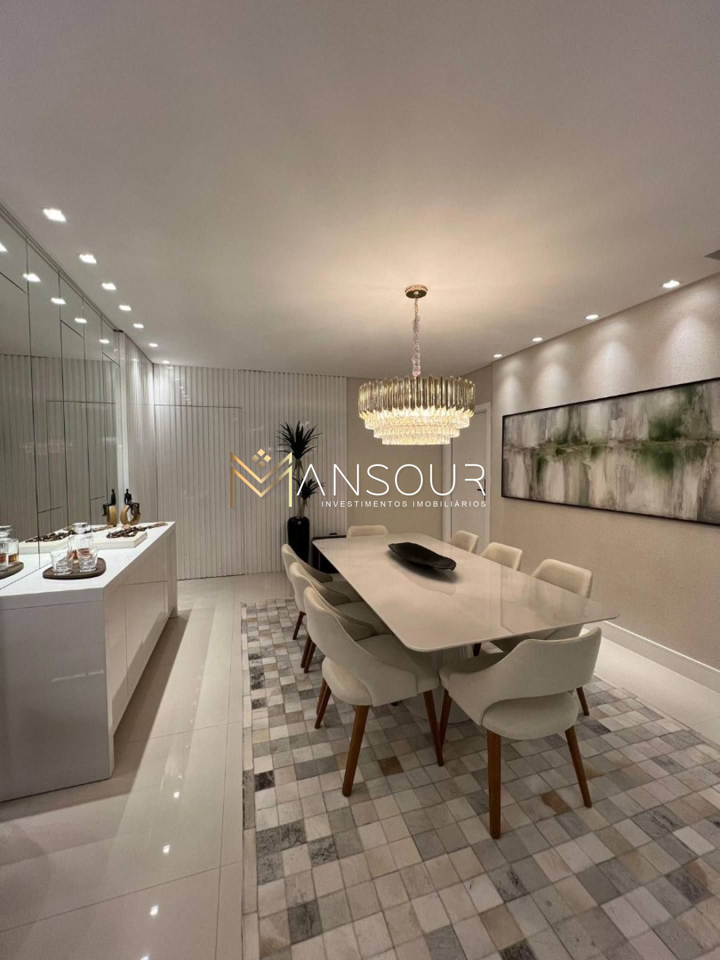 Apartamento Para Vender com 03 suítes no bairro Meia Praia em Itapema