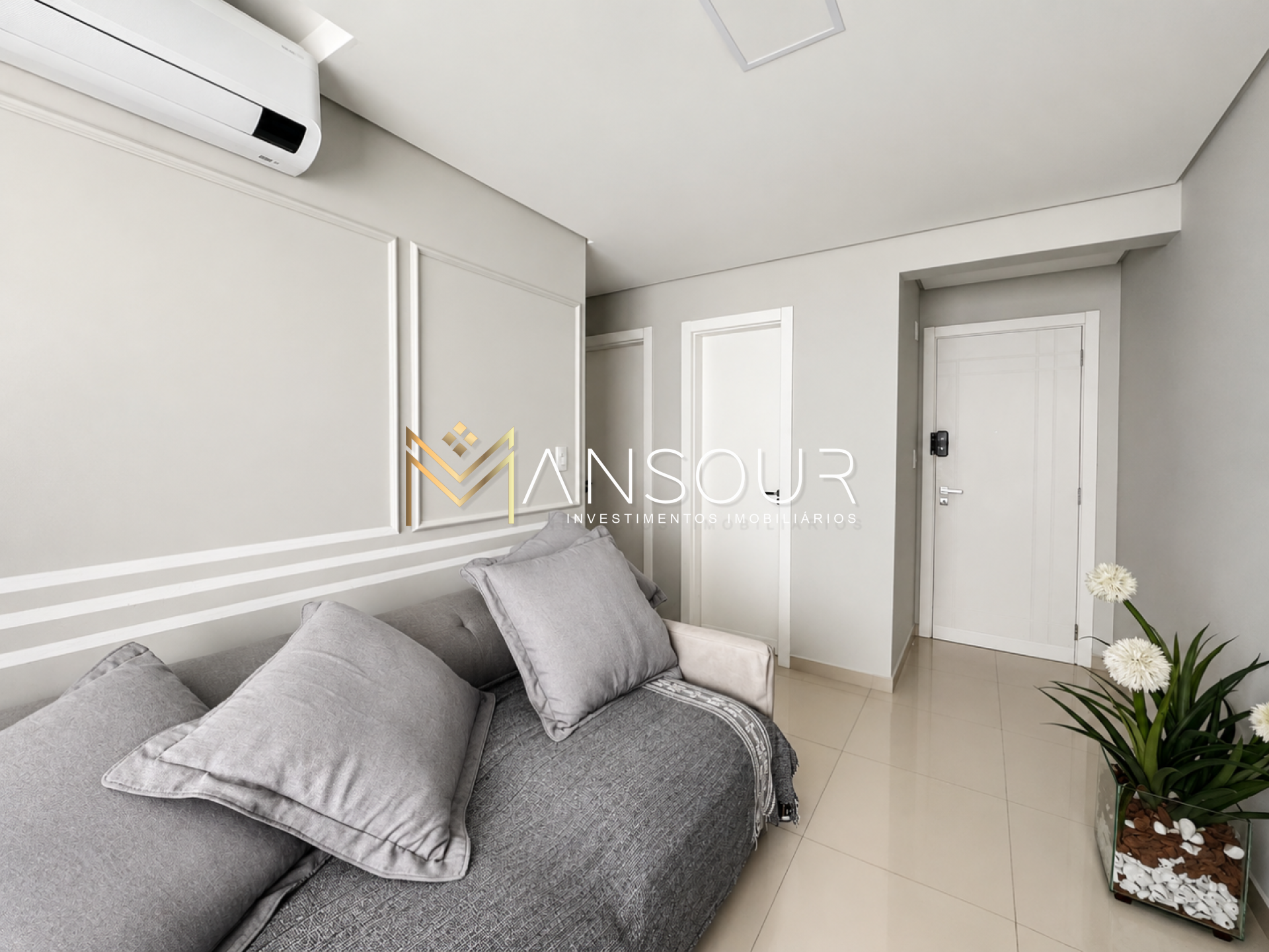Apartamento Para Vender com 01 quarto e 01 suíte no bairro Morretes em Itapema