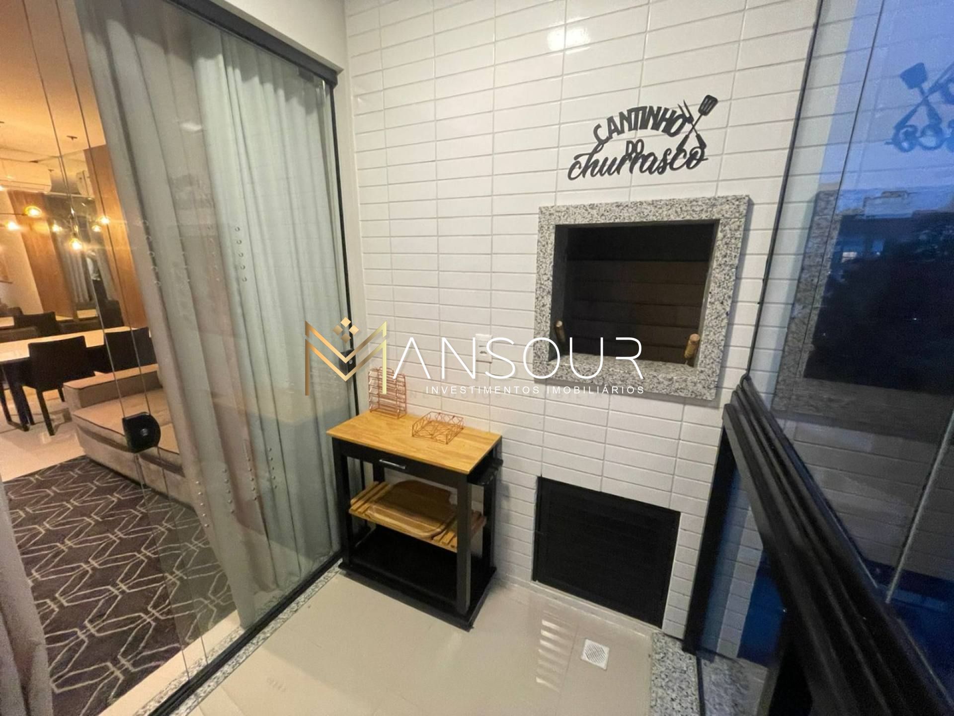 Apartamento Para Vender com 02 quartos no bairro Nações em Balneário Camboriú