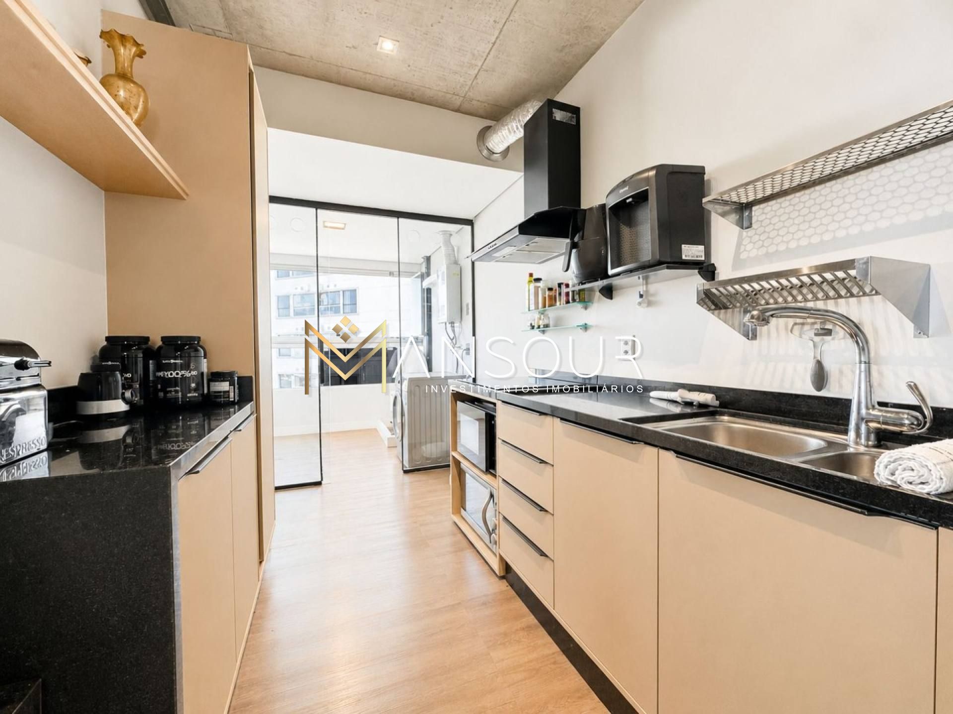 Apartamento Para Vender com 02 quartos no bairro Praia Brava em Itajaí